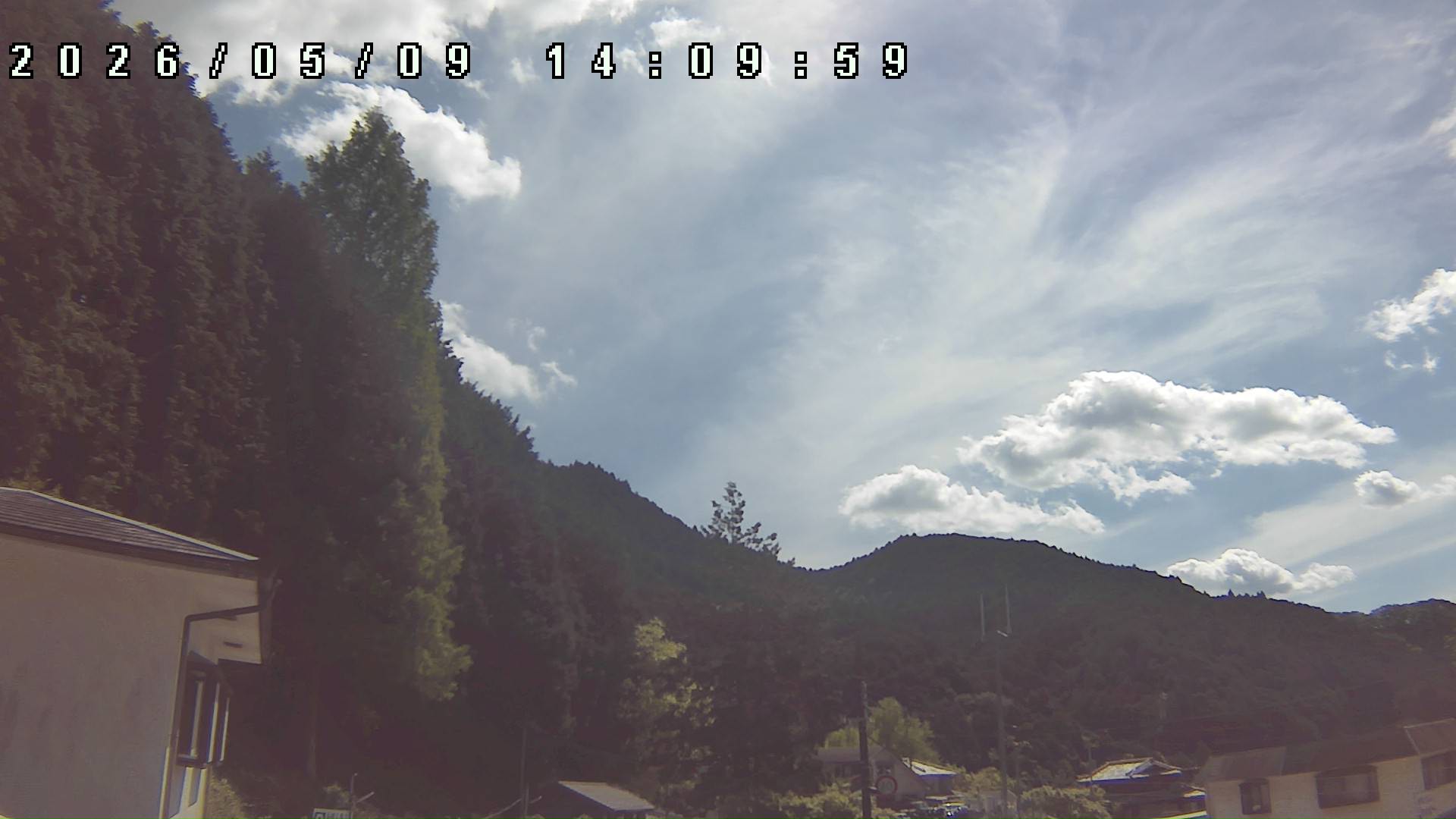 2026年5月9日 14:10ごろの金剛山登山口周辺の空