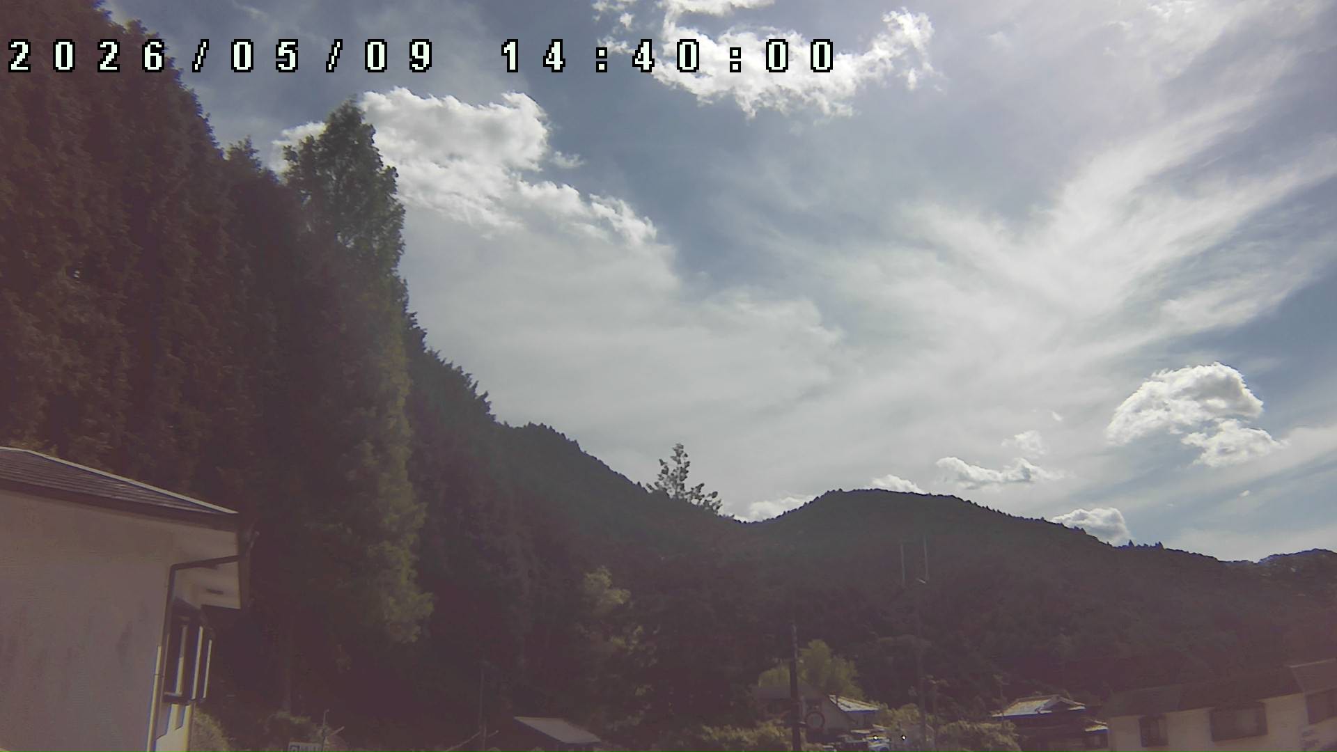 2026年5月9日 14:40ごろの金剛山登山口周辺の空