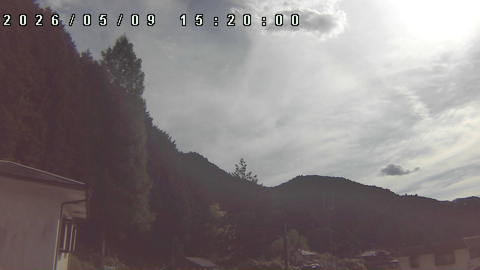 2026年5月9日 15:20ごろの金剛山登山口周辺の空