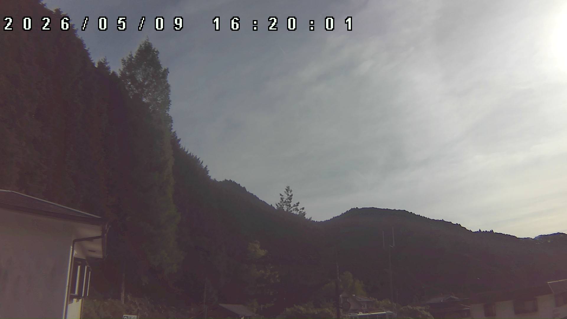2026年5月9日 16:20ごろの金剛山登山口周辺の空