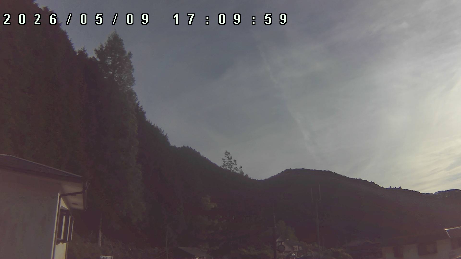 2026年5月9日 17:10ごろの金剛山登山口周辺の空