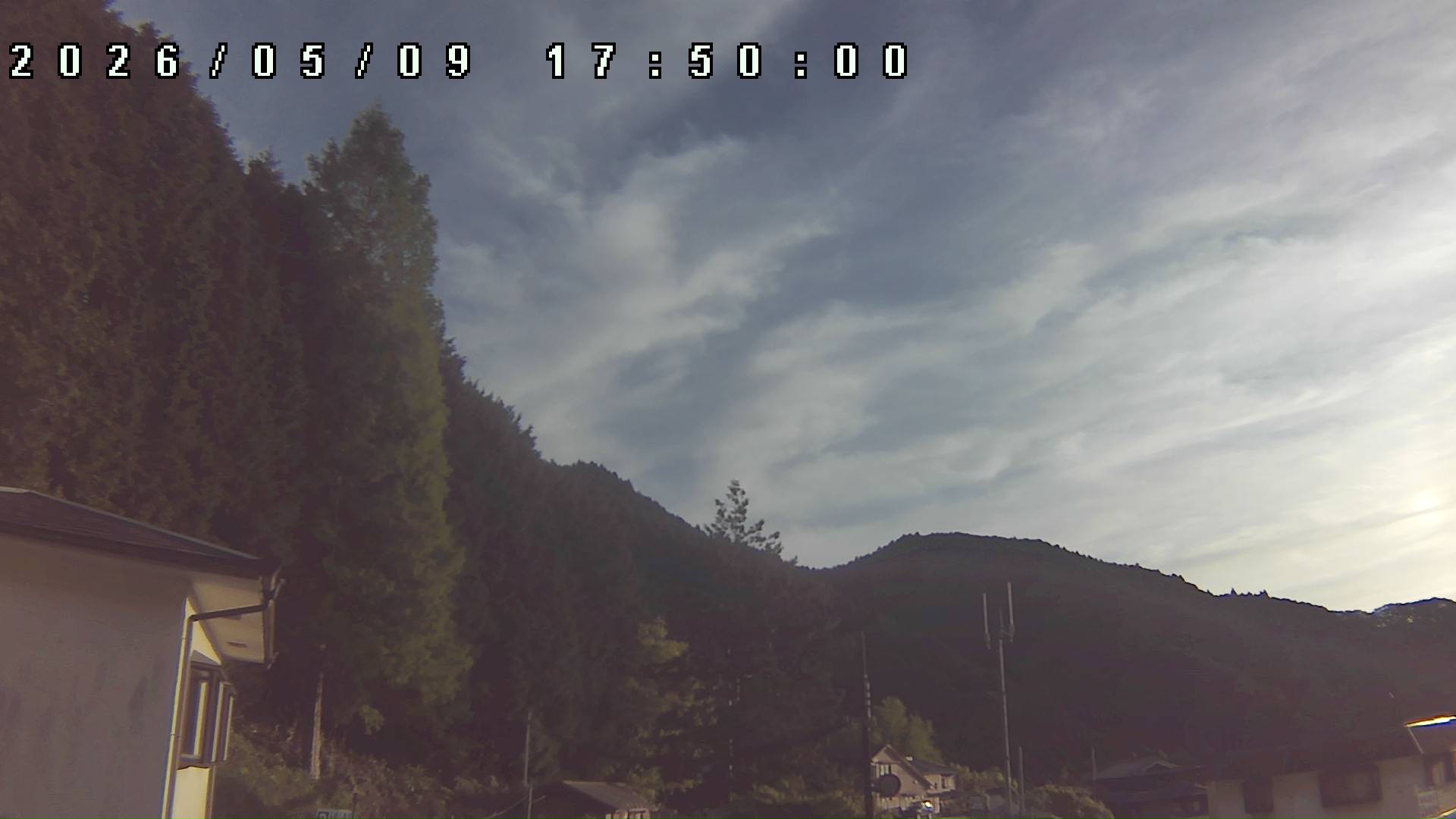 2026年5月9日 17:50ごろの金剛山登山口周辺の空