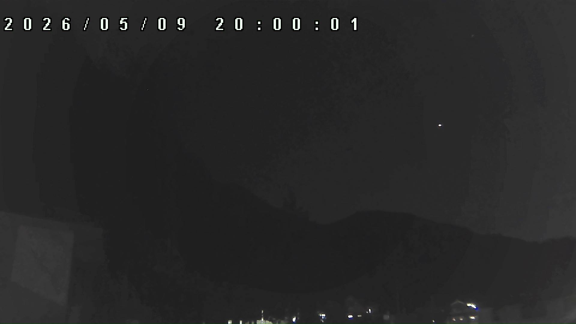 2026年5月9日 20:00ごろの金剛山登山口周辺の空