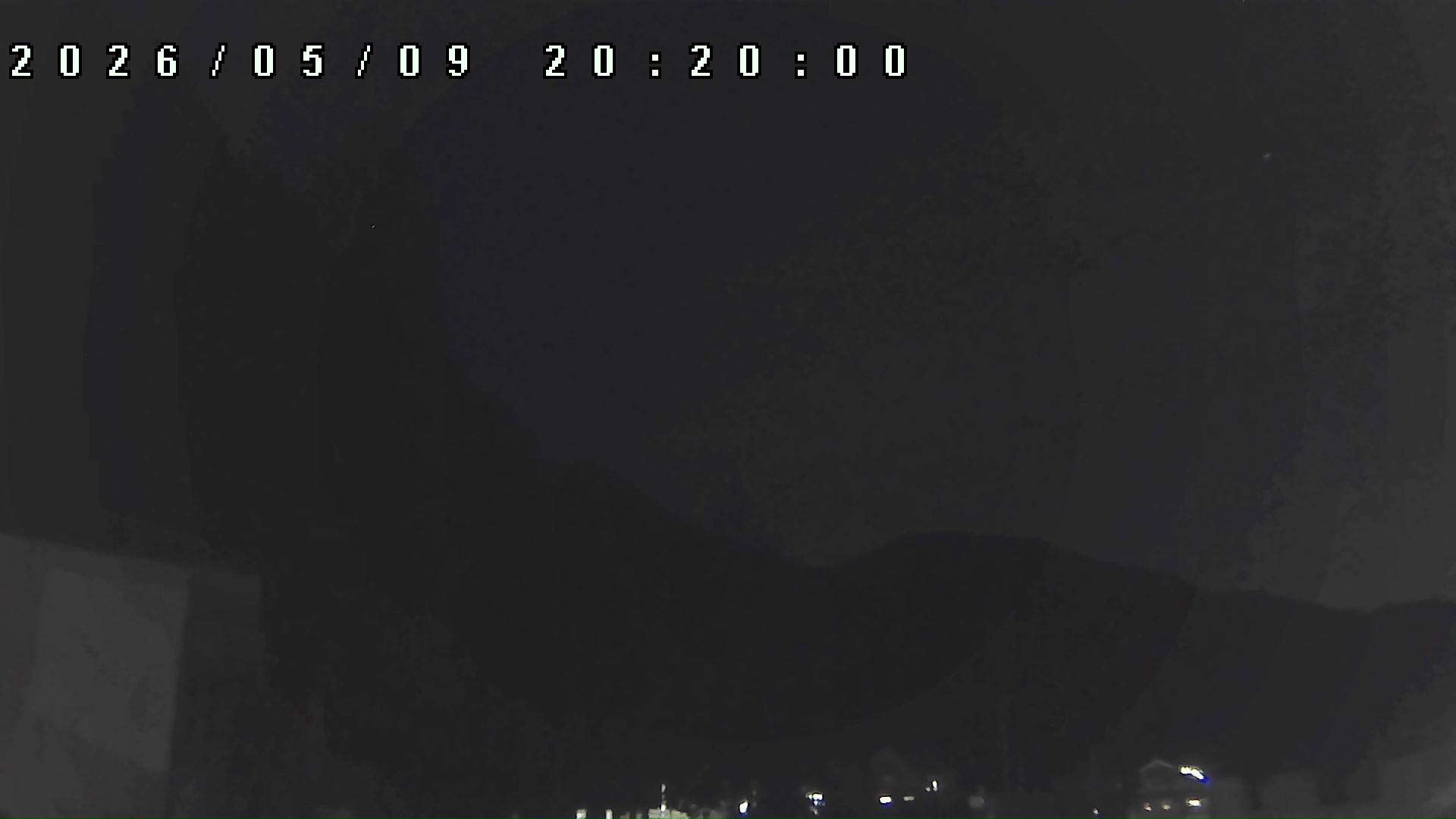 2026年5月9日 20:20ごろの金剛山登山口周辺の空