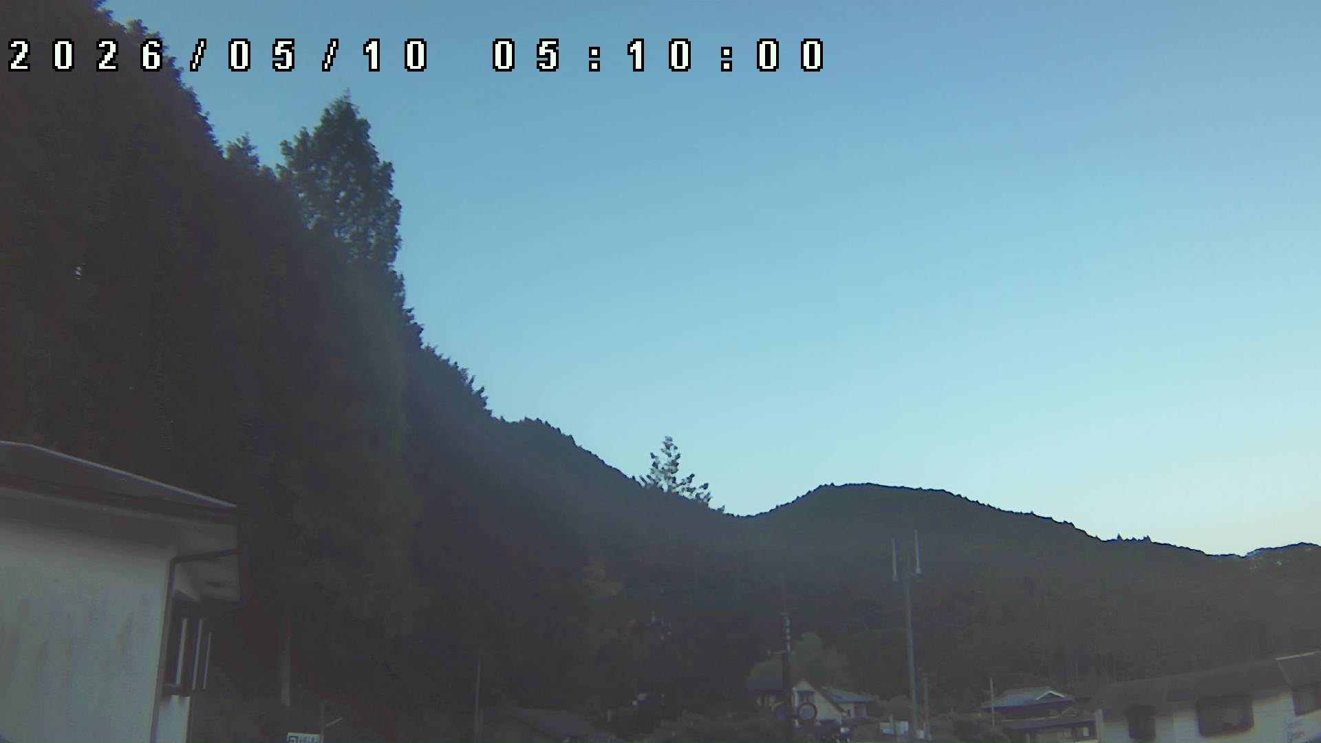 2026年5月10日 05:10ごろの金剛山登山口周辺の空