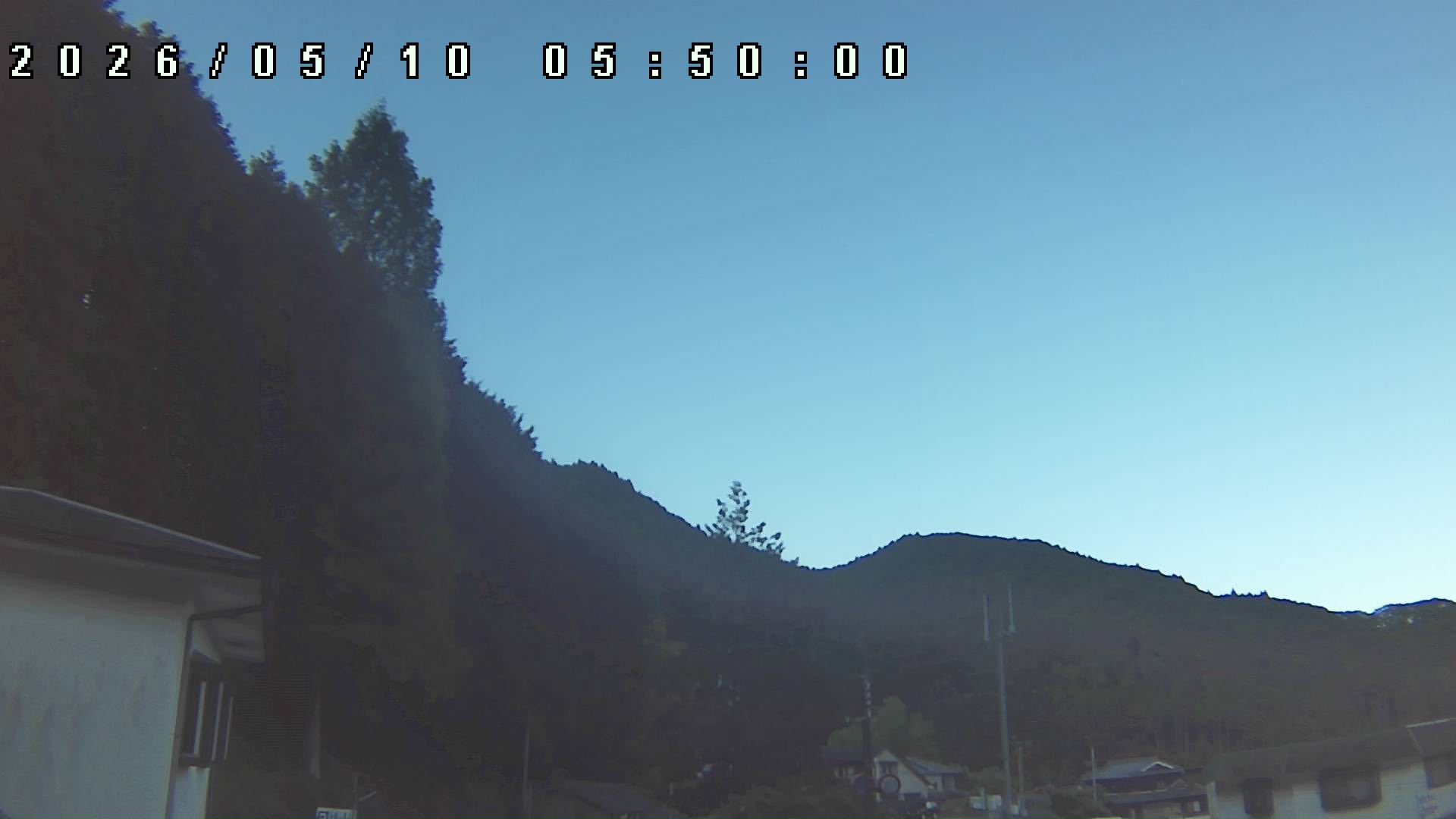 2026年5月10日 05:50ごろの金剛山登山口周辺の空