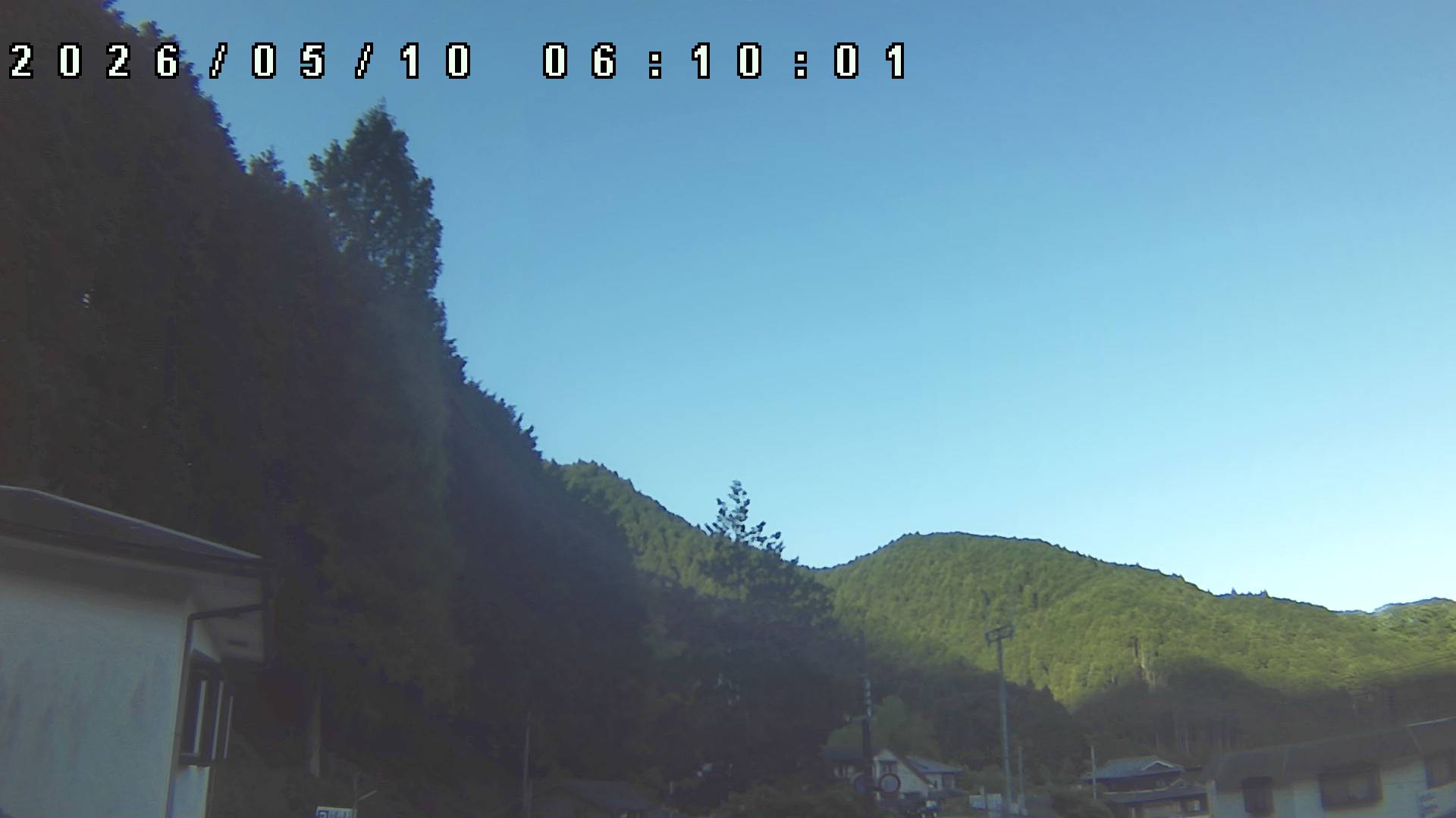 2026年5月10日 06:10ごろの金剛山登山口周辺の空