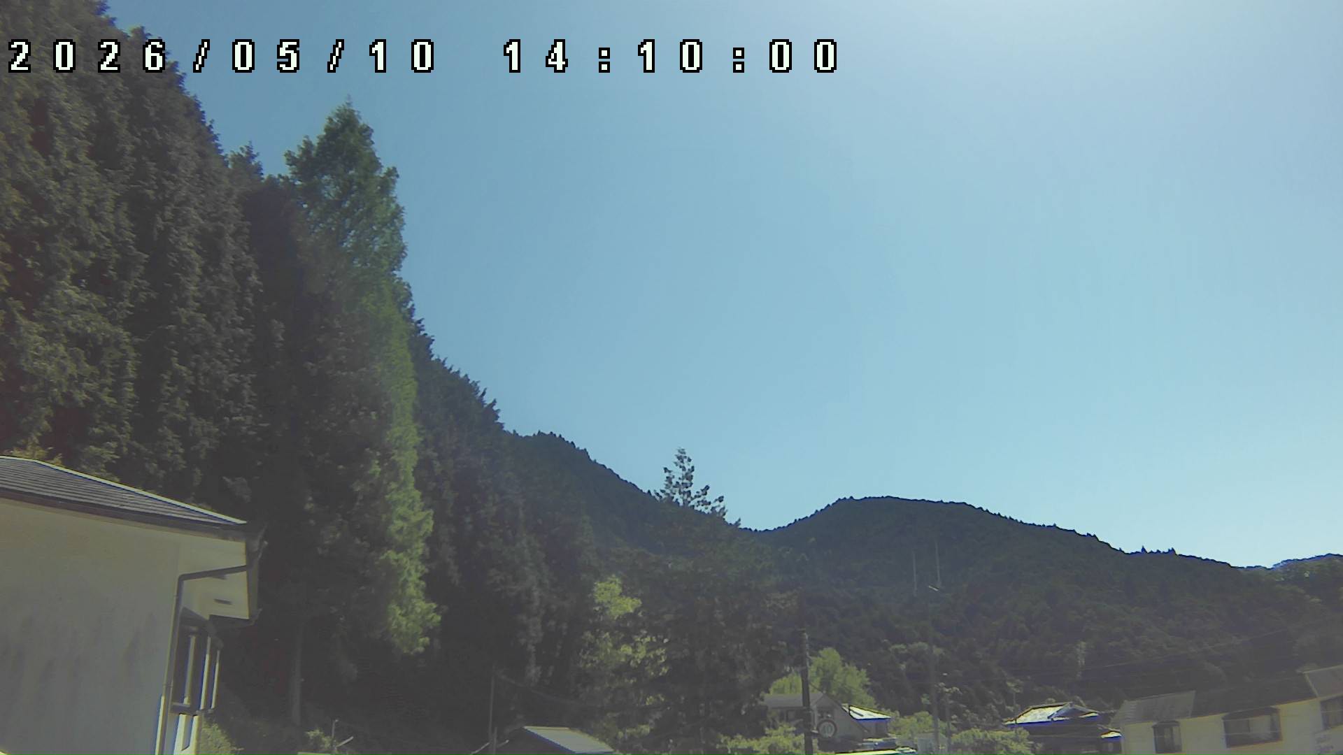 2026年5月10日 14:10ごろの金剛山登山口周辺の空