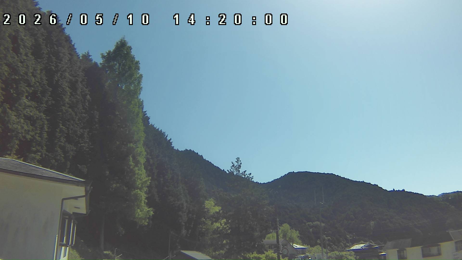 2026年5月10日 14:20ごろの金剛山登山口周辺の空