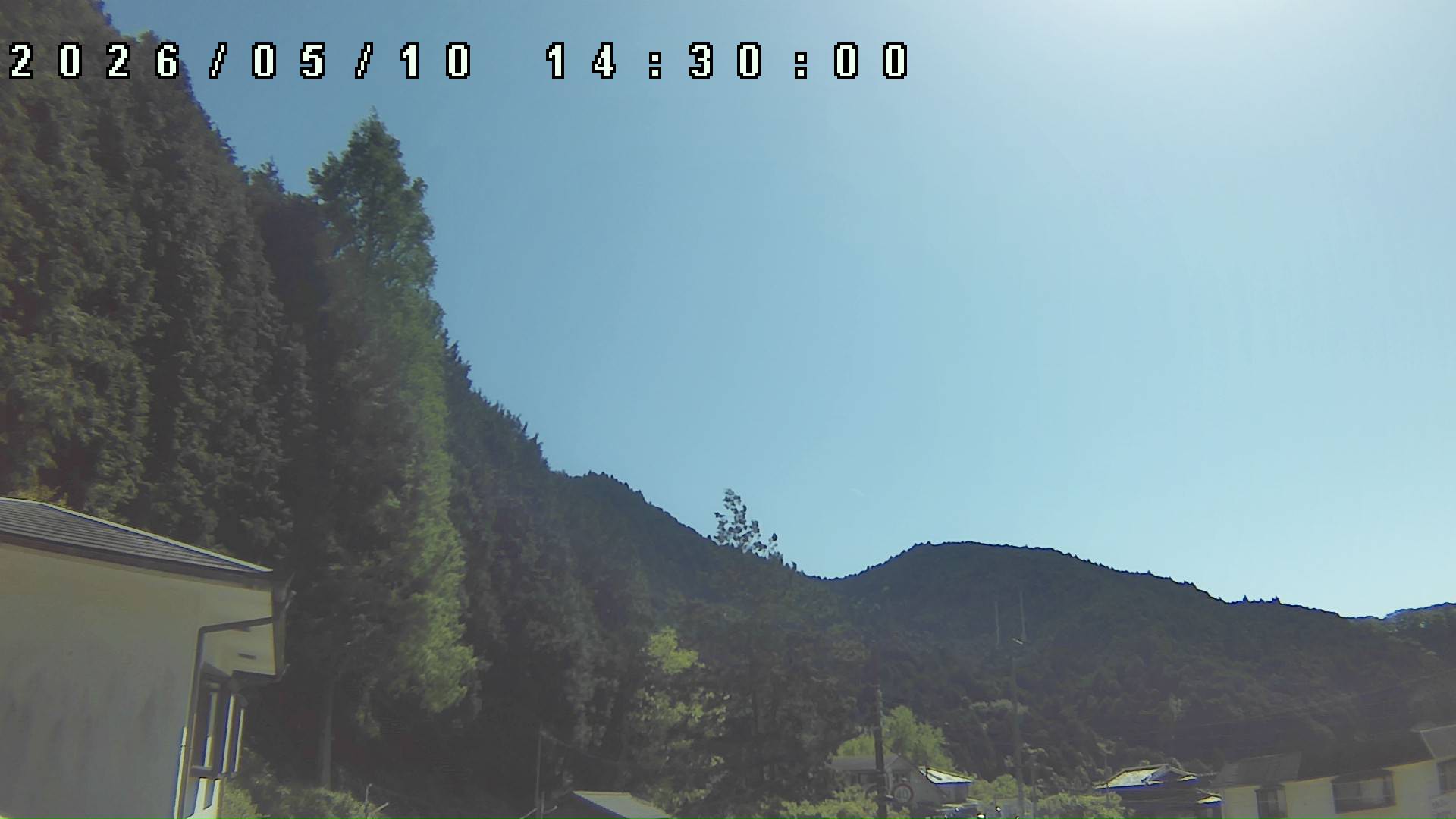 2026年5月10日 14:30ごろの金剛山登山口周辺の空