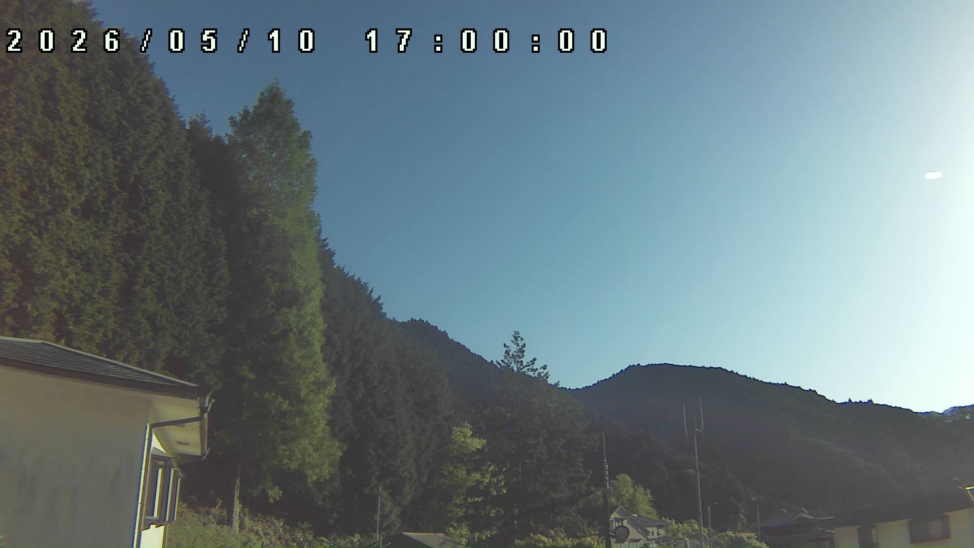 2026年5月10日 17:00ごろの金剛山登山口周辺の空