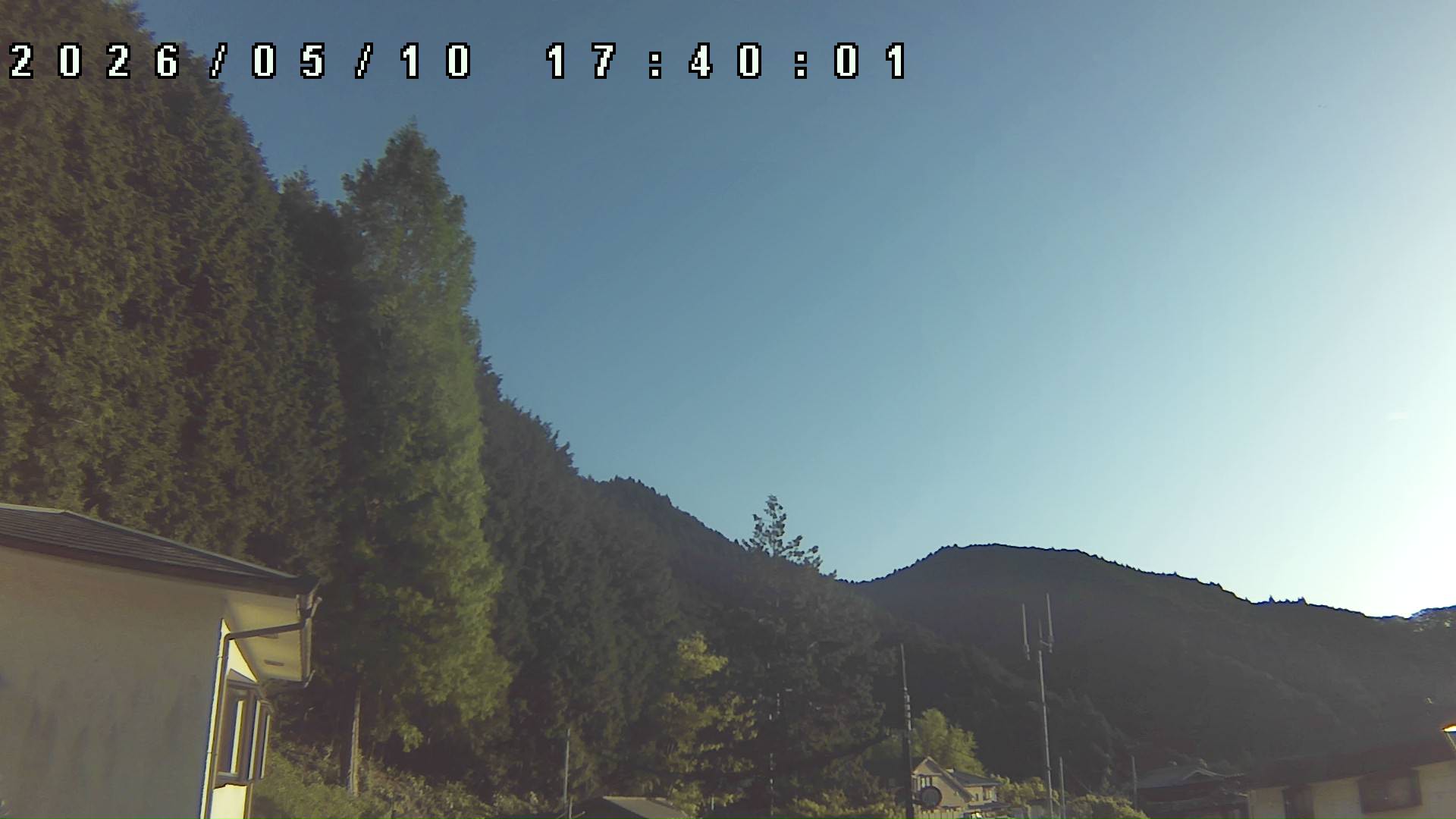 2026年5月10日 17:40ごろの金剛山登山口周辺の空