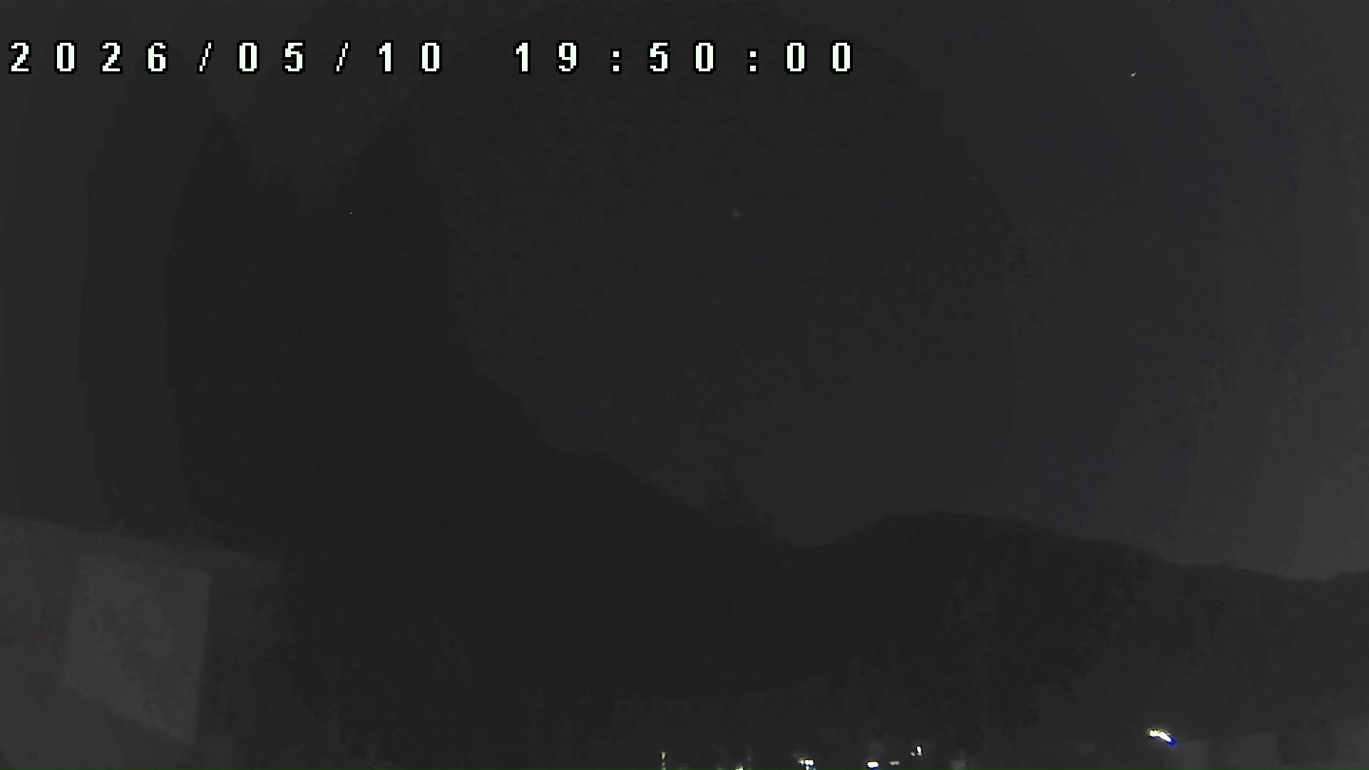 2026年5月10日 19:50ごろの金剛山登山口周辺の空