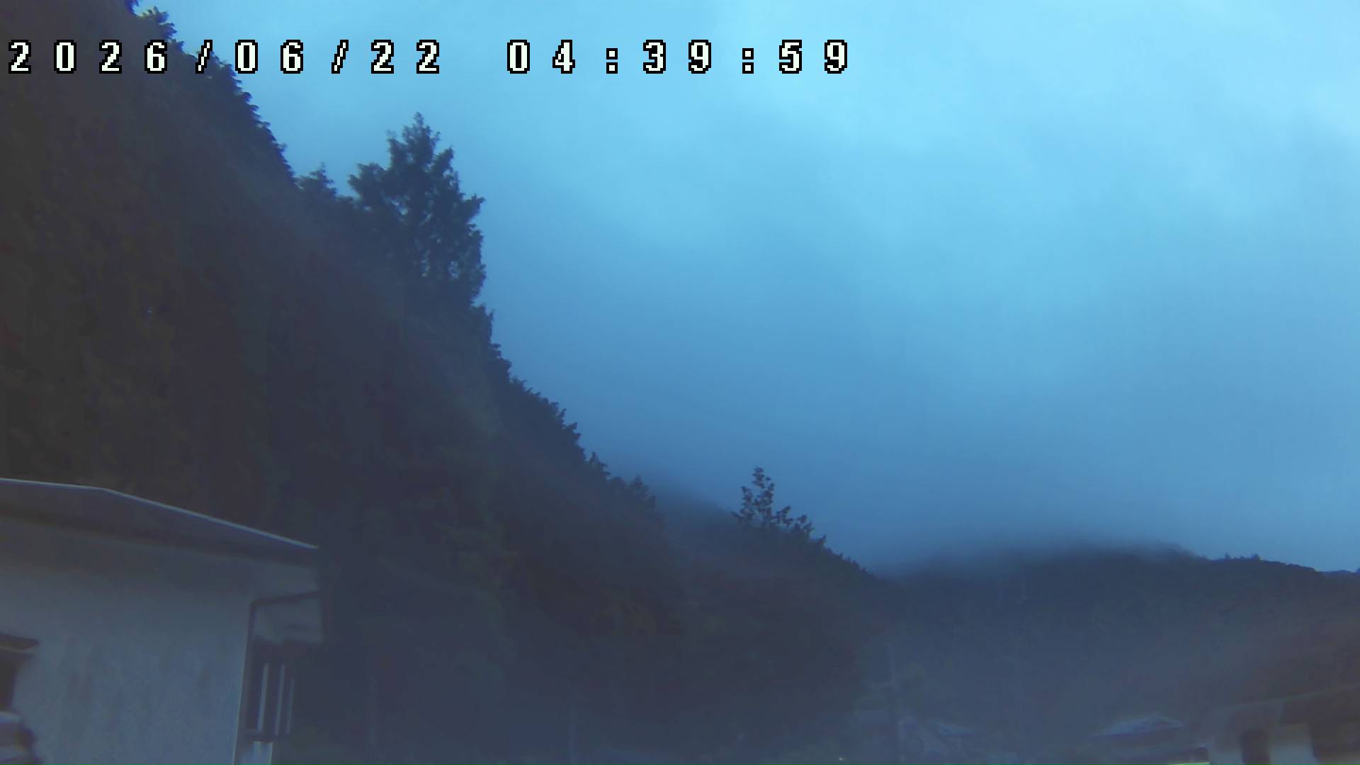 2026年6月22日 04:40ごろの金剛山登山口周辺の空