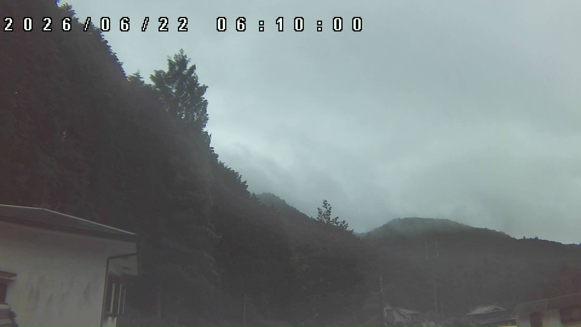 2026年6月22日 06:10ごろの金剛山登山口周辺の空