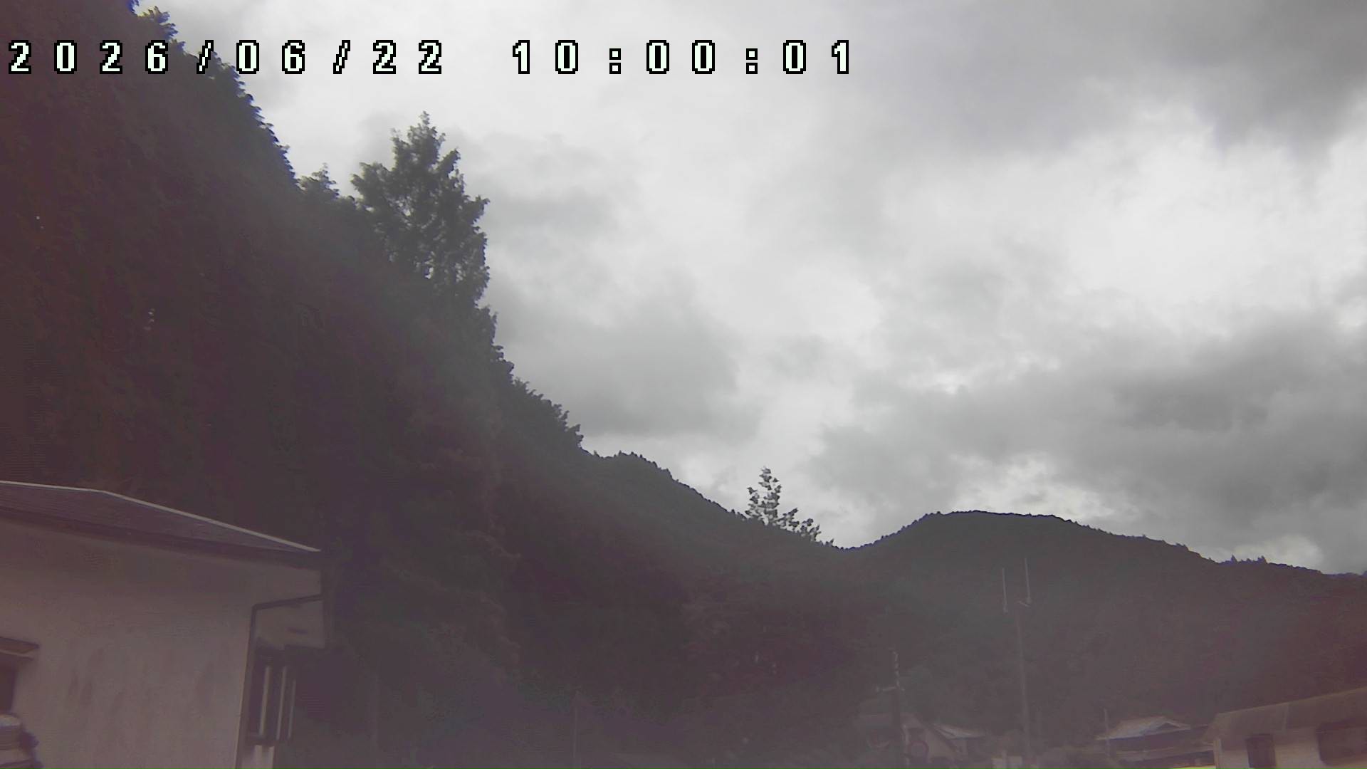 2026年6月22日 10:00ごろの金剛山登山口周辺の空