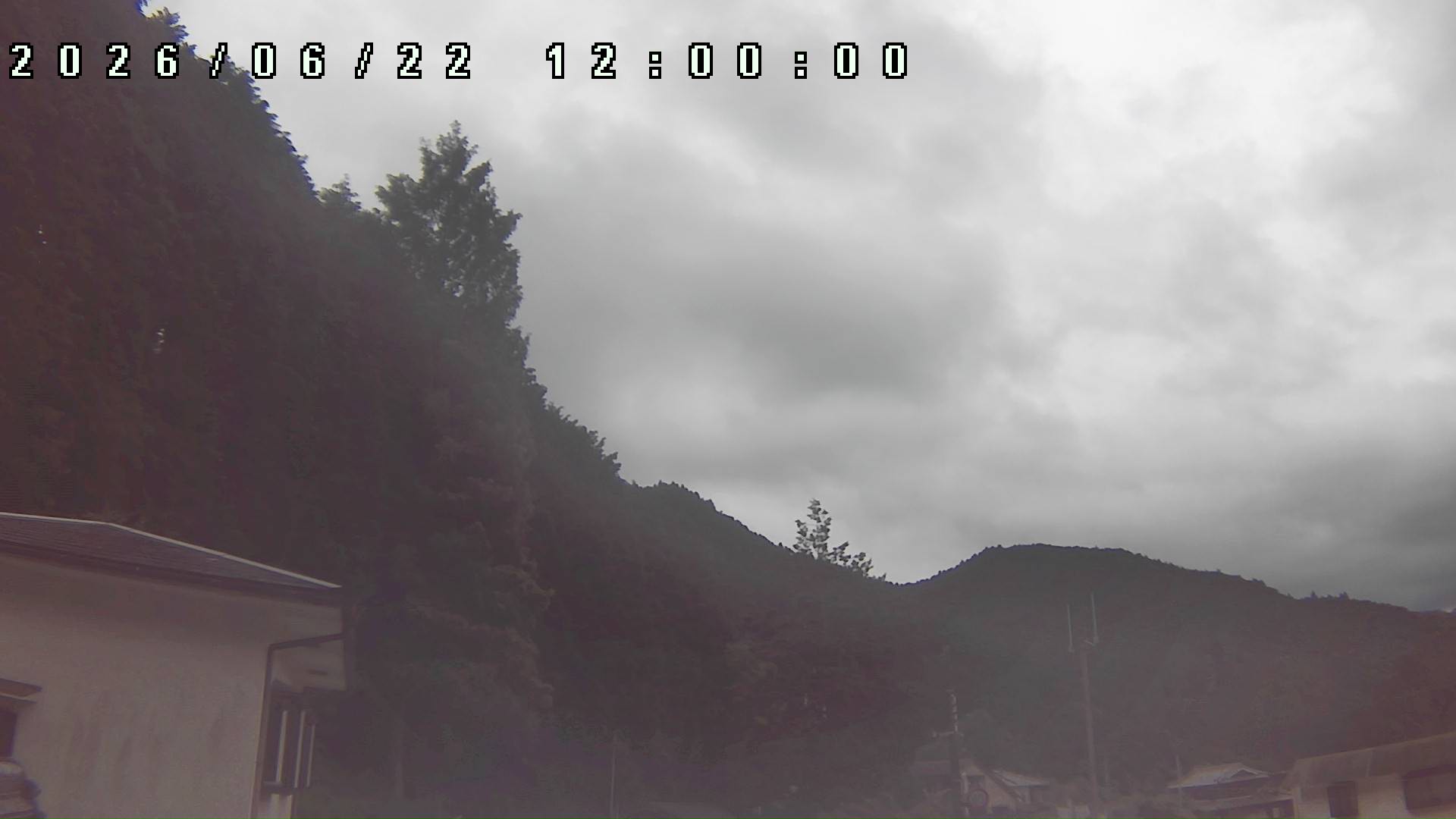 2026年6月22日 12:00ごろの金剛山登山口周辺の空
