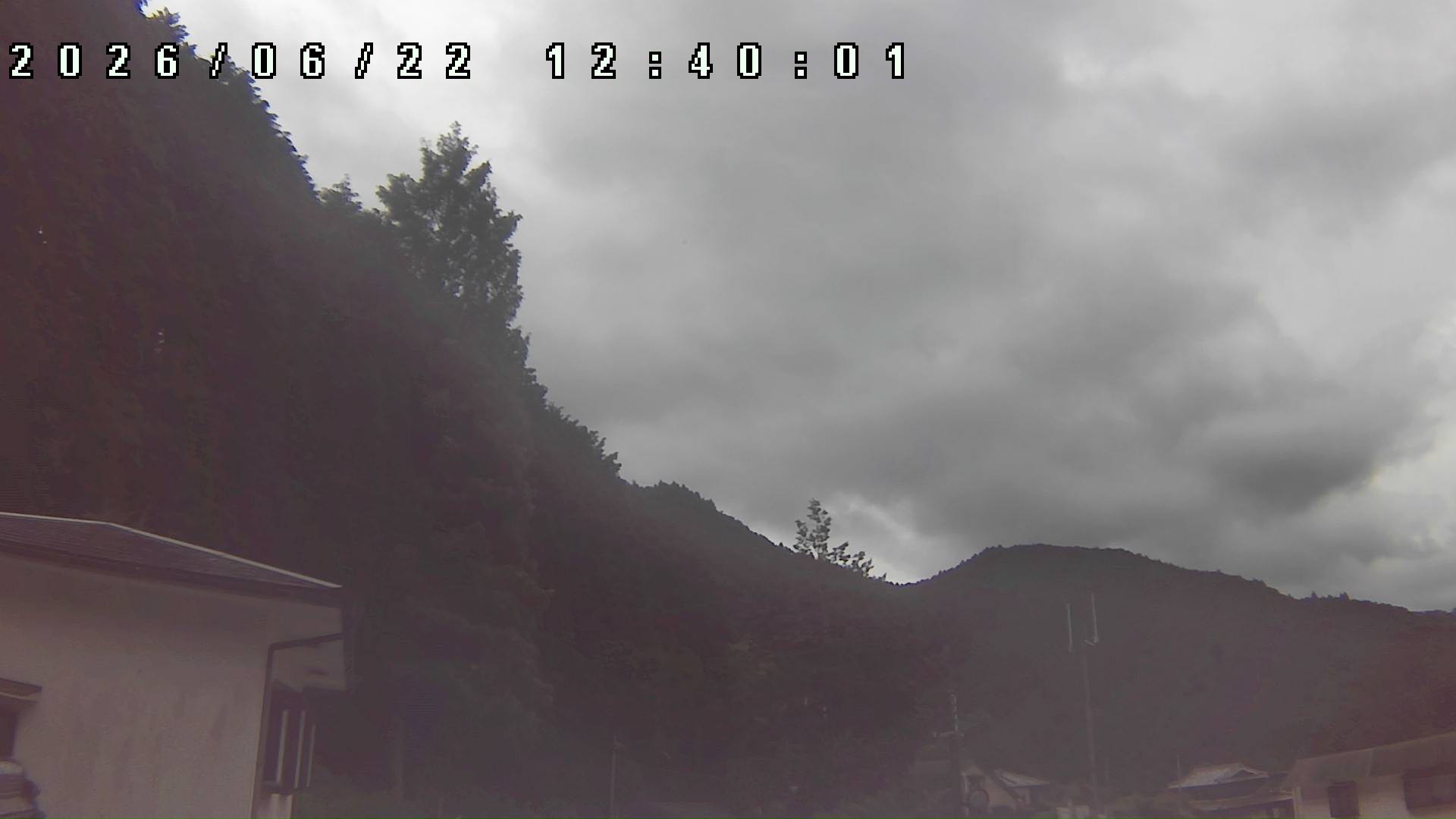 2026年6月22日 12:40ごろの金剛山登山口周辺の空