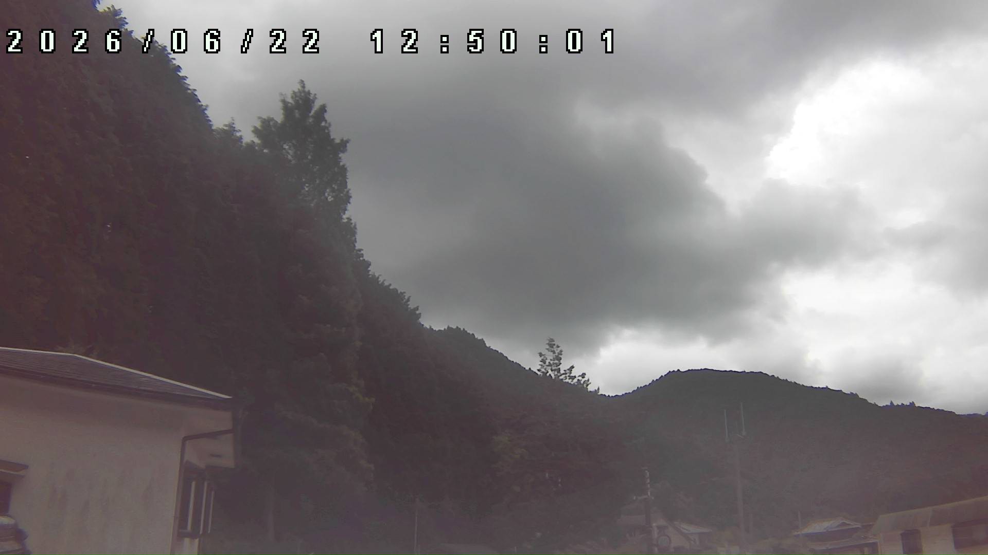 2026年6月22日 12:50ごろの金剛山登山口周辺の空