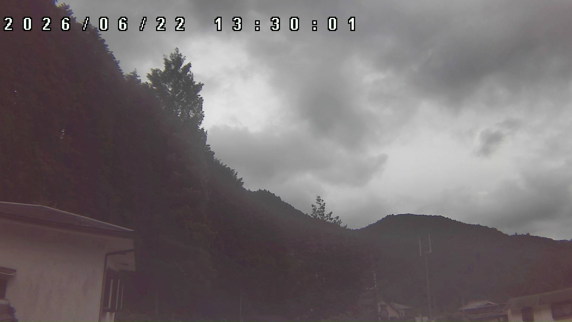 2026年6月22日 13:30ごろの金剛山登山口周辺の空