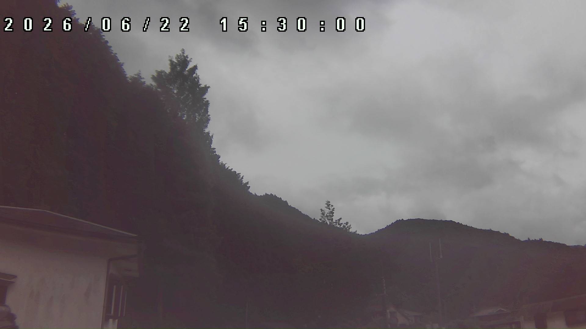 2026年6月22日 15:30ごろの金剛山登山口周辺の空