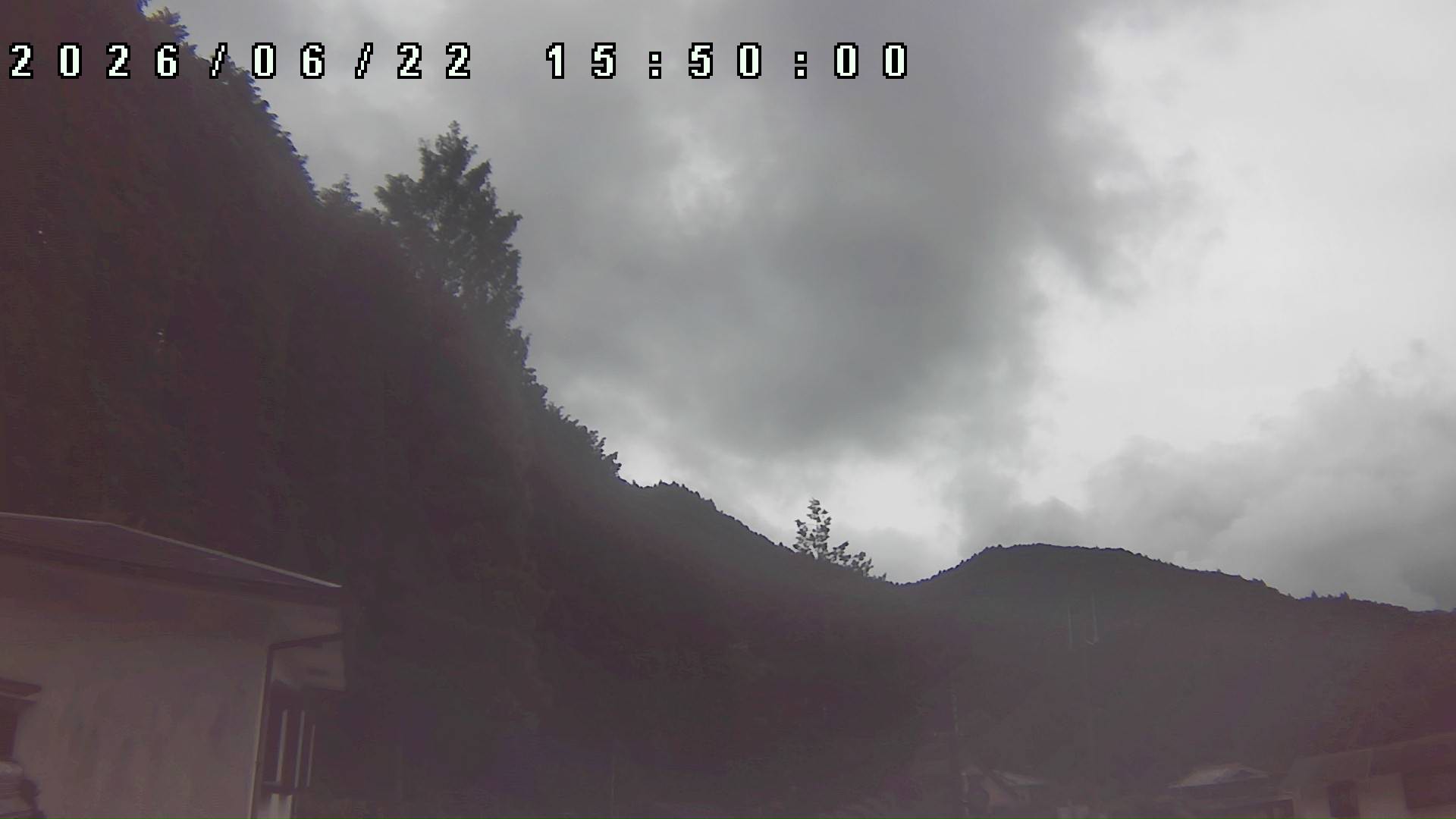2026年6月22日 15:50ごろの金剛山登山口周辺の空