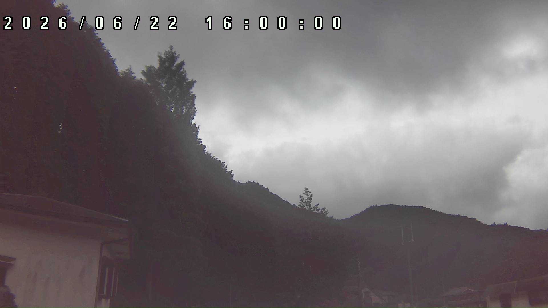 2026年6月22日 16:00ごろの金剛山登山口周辺の空