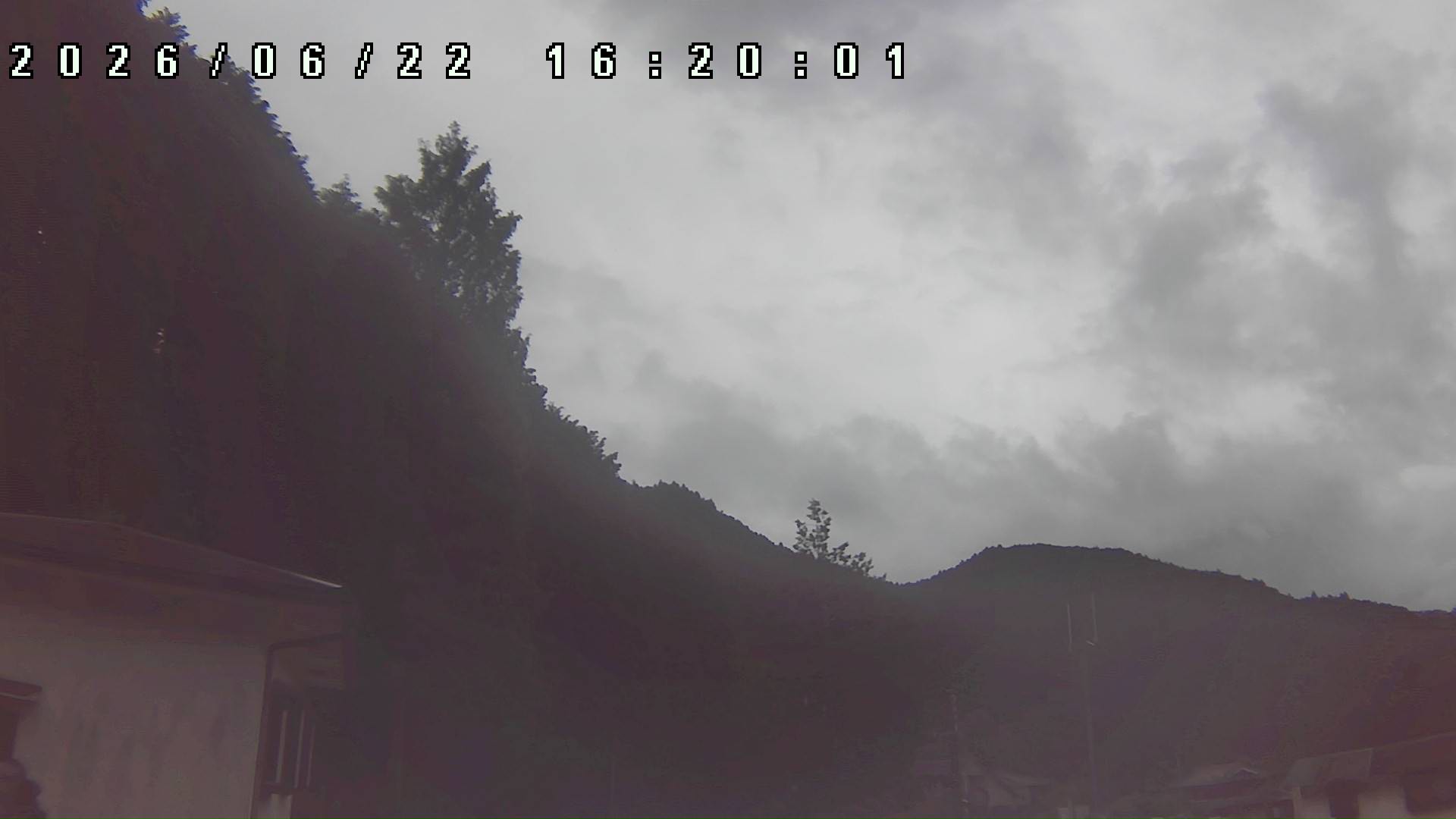 2026年6月22日 16:20ごろの金剛山登山口周辺の空