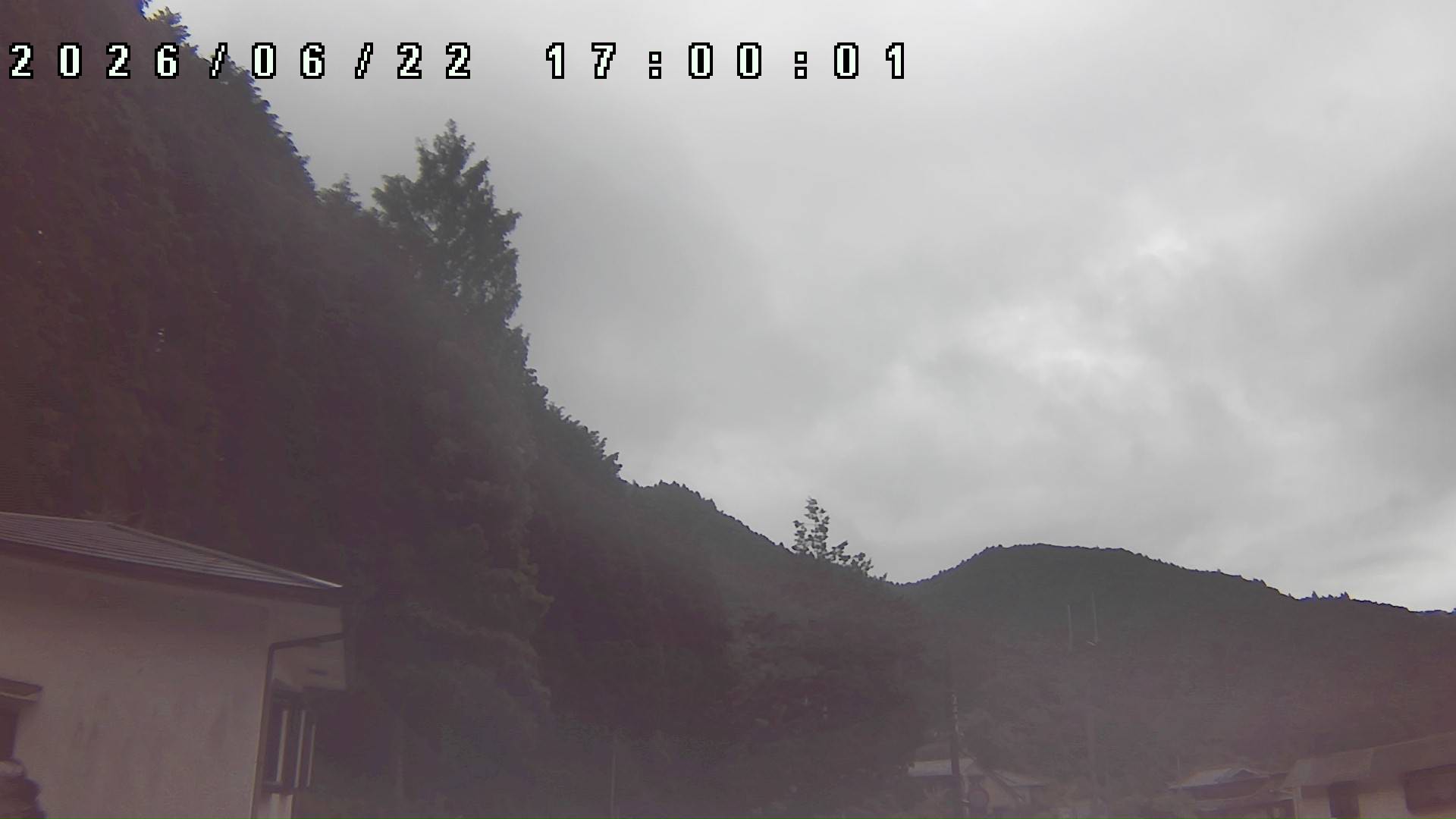 2026年6月22日 17:00ごろの金剛山登山口周辺の空