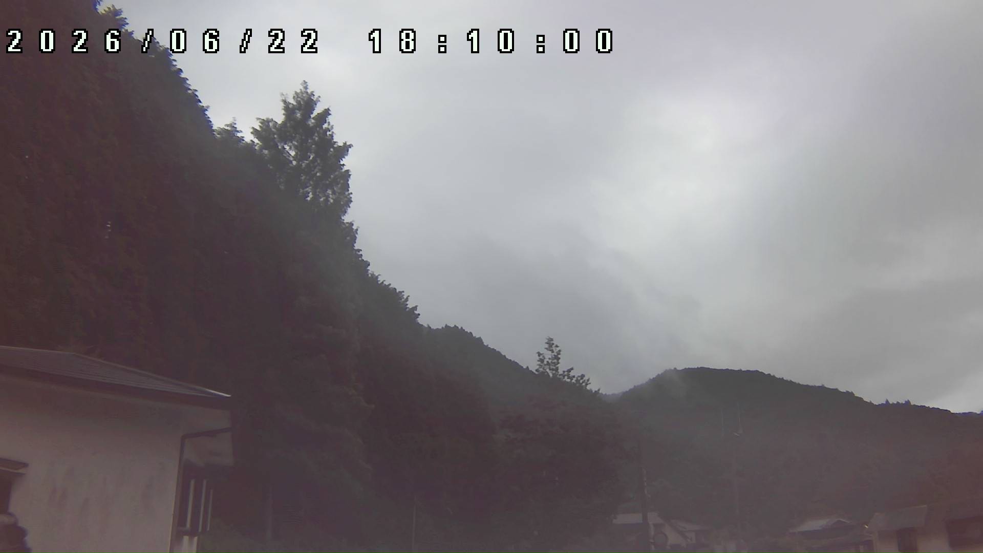 2026年6月22日 18:10ごろの金剛山登山口周辺の空
