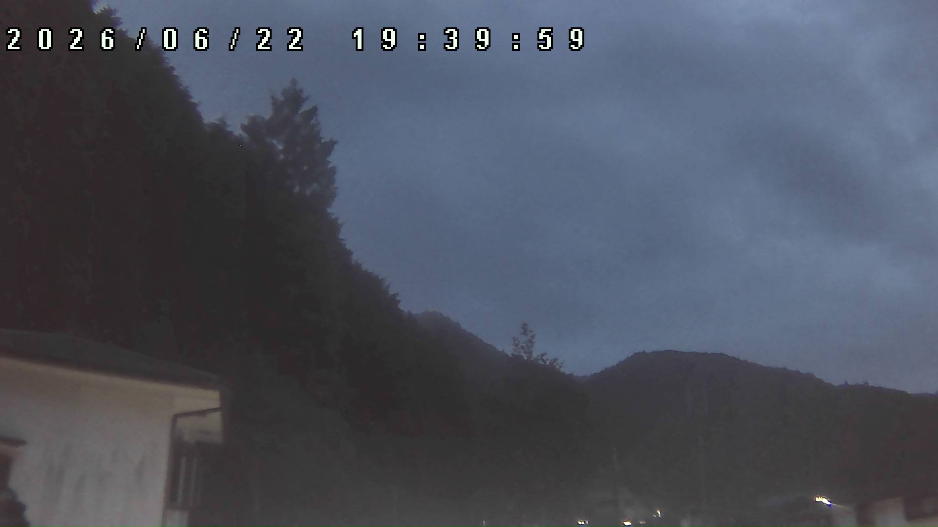 2026年6月22日 19:40ごろの金剛山登山口周辺の空