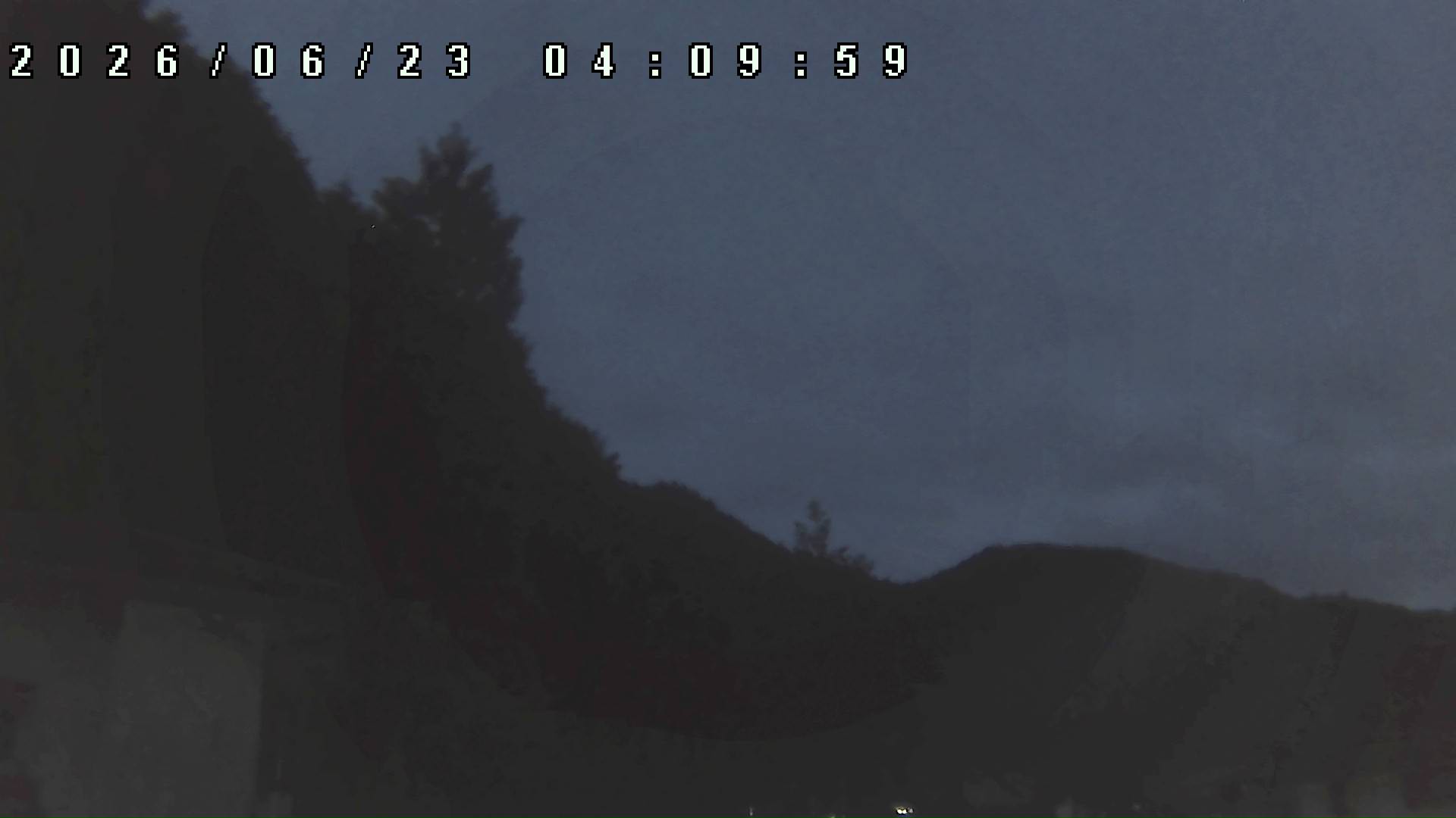 2026年6月23日 04:10ごろの金剛山登山口周辺の空