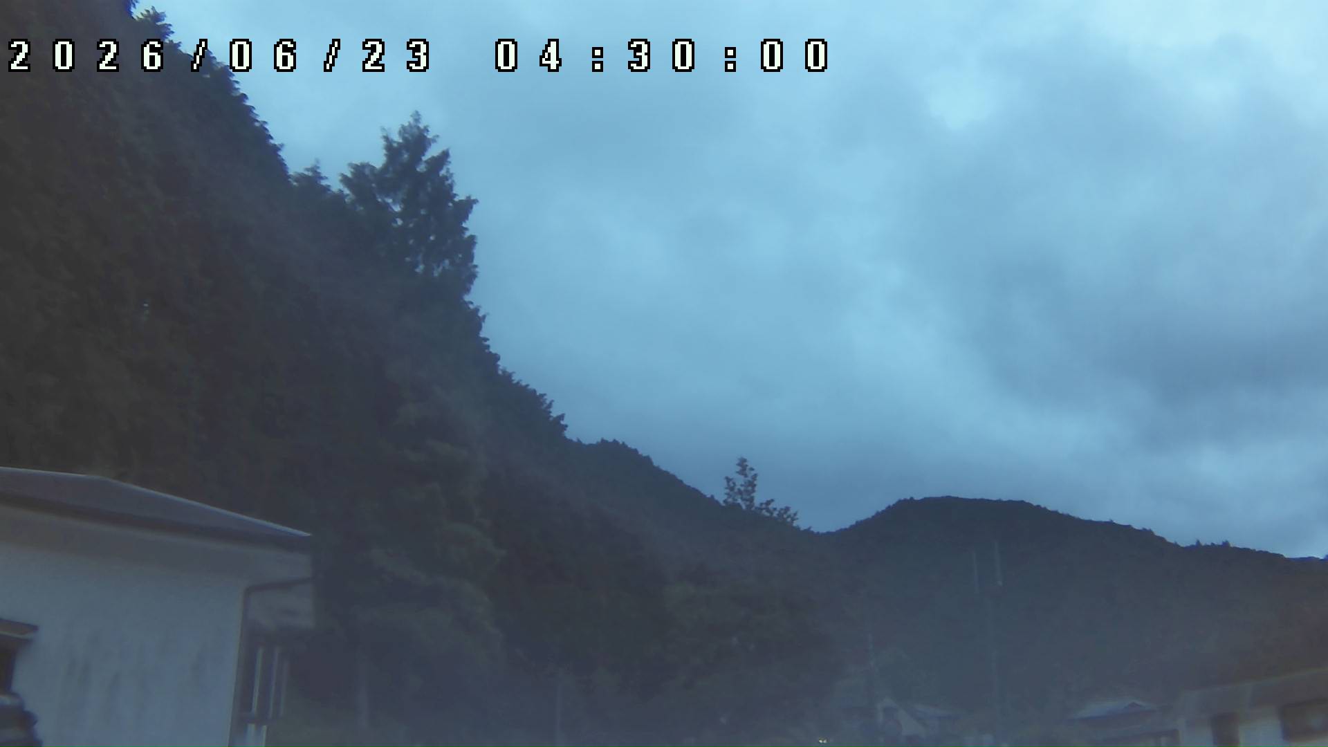 2026年6月23日 04:30ごろの金剛山登山口周辺の空