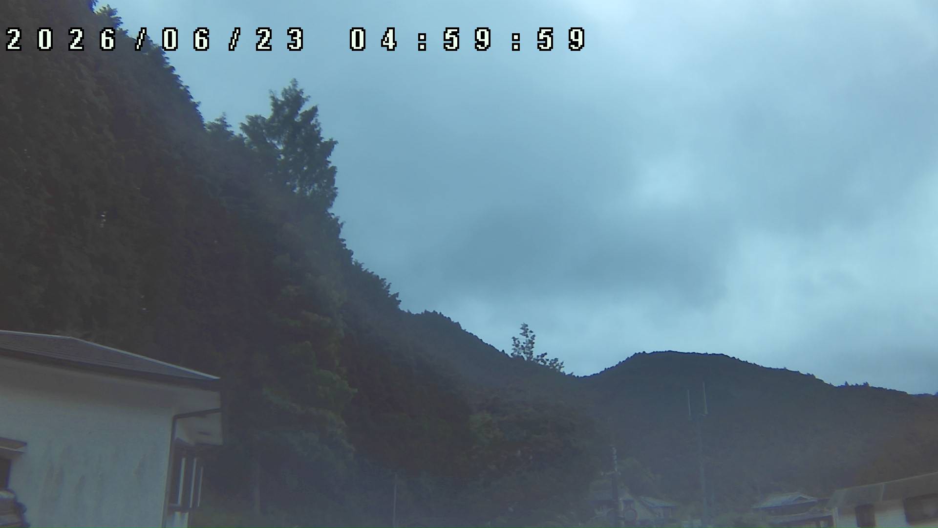 2026年6月23日 05:00ごろの金剛山登山口周辺の空