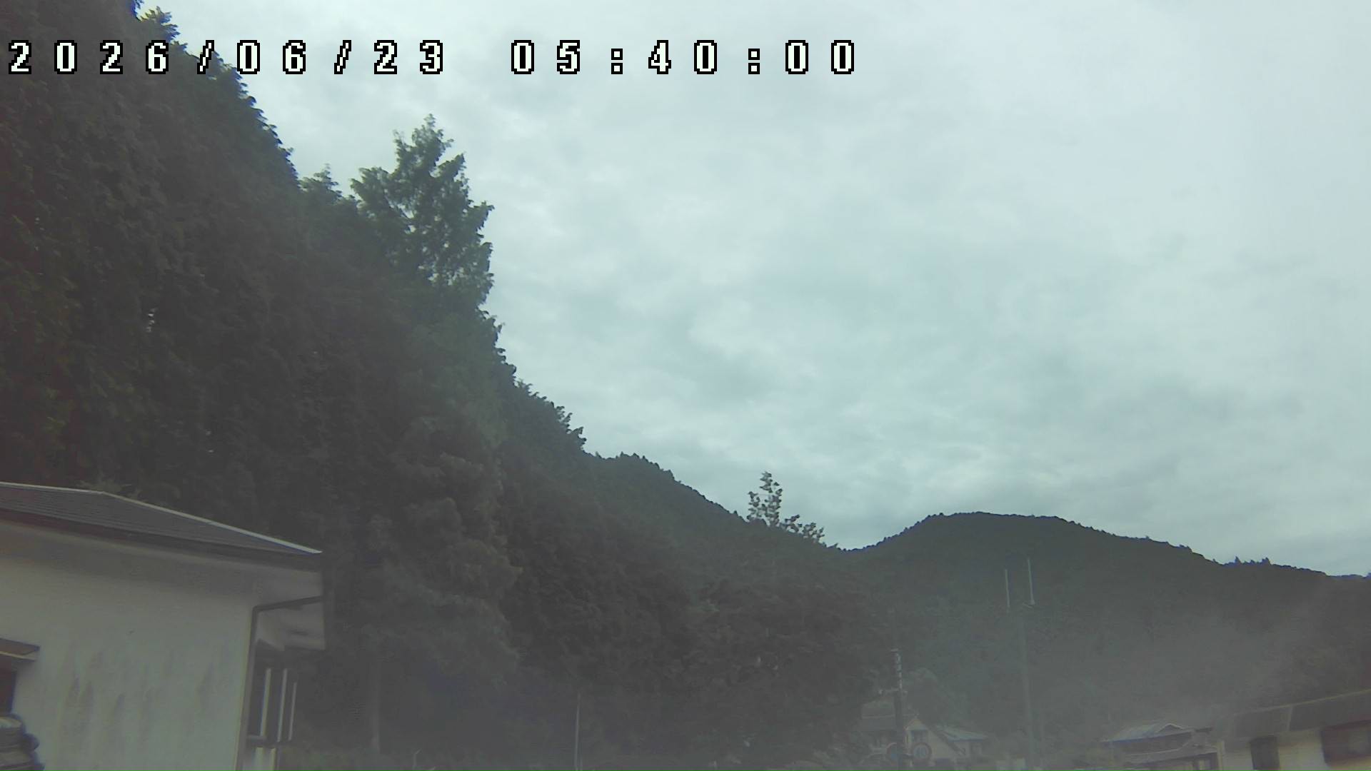 2026年6月23日 05:40ごろの金剛山登山口周辺の空