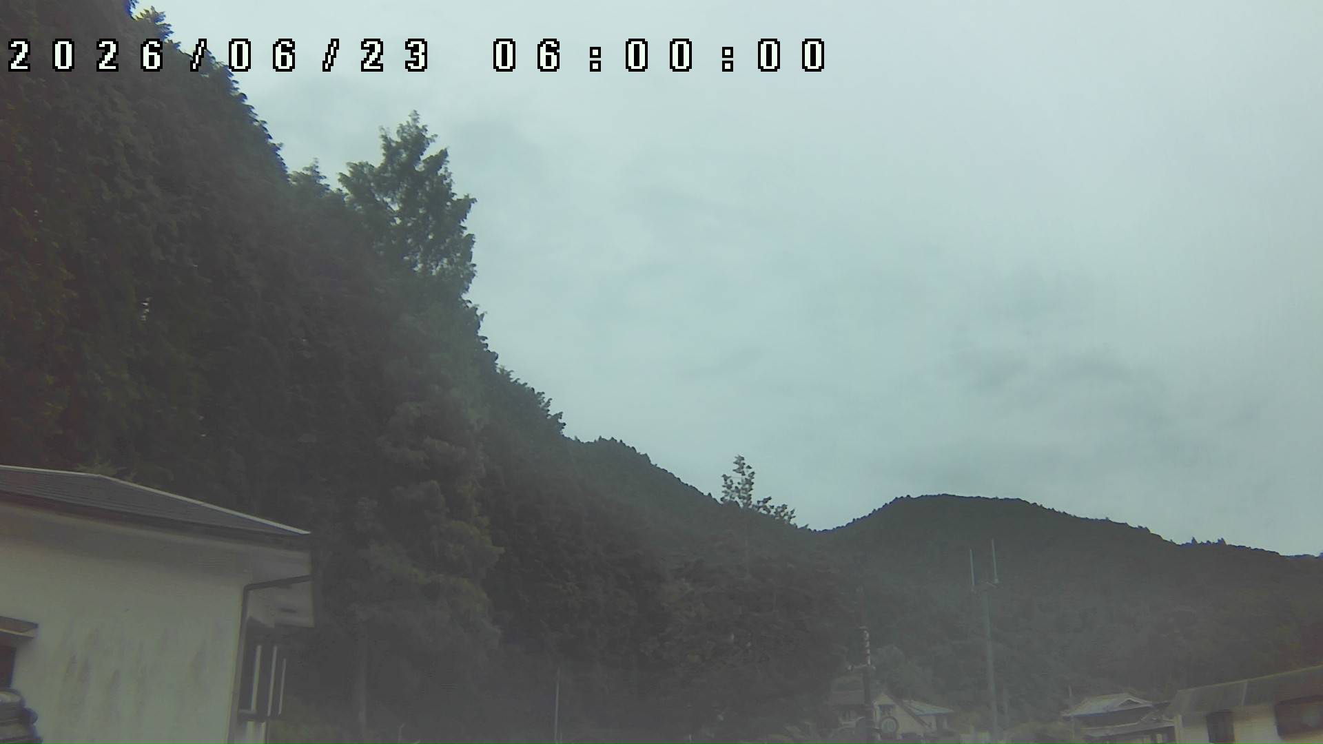 2026年6月23日 06:00ごろの金剛山登山口周辺の空