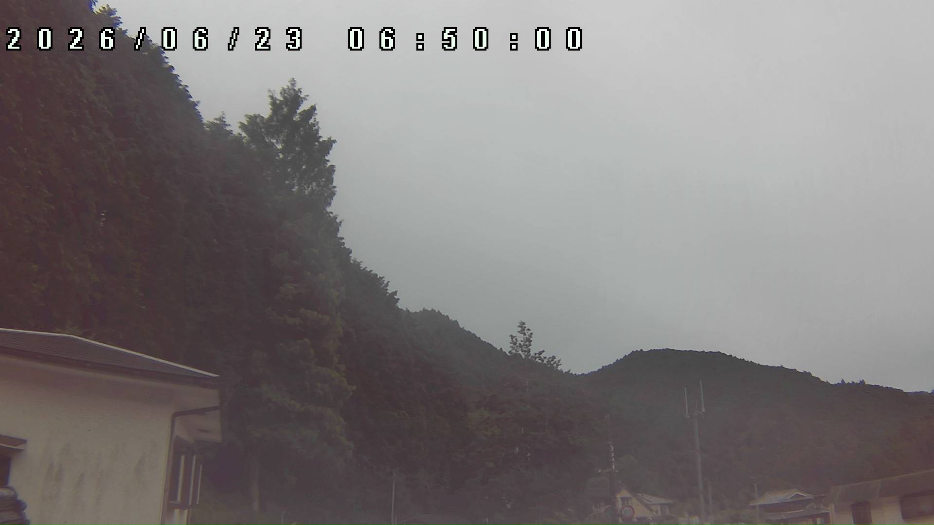 2026年6月23日 06:50ごろの金剛山登山口周辺の空