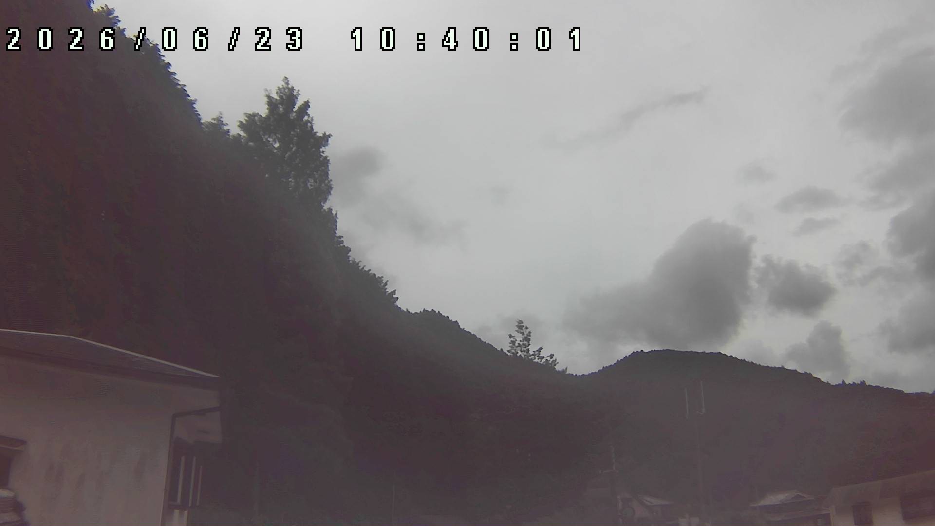 2026年6月23日 10:40ごろの金剛山登山口周辺の空