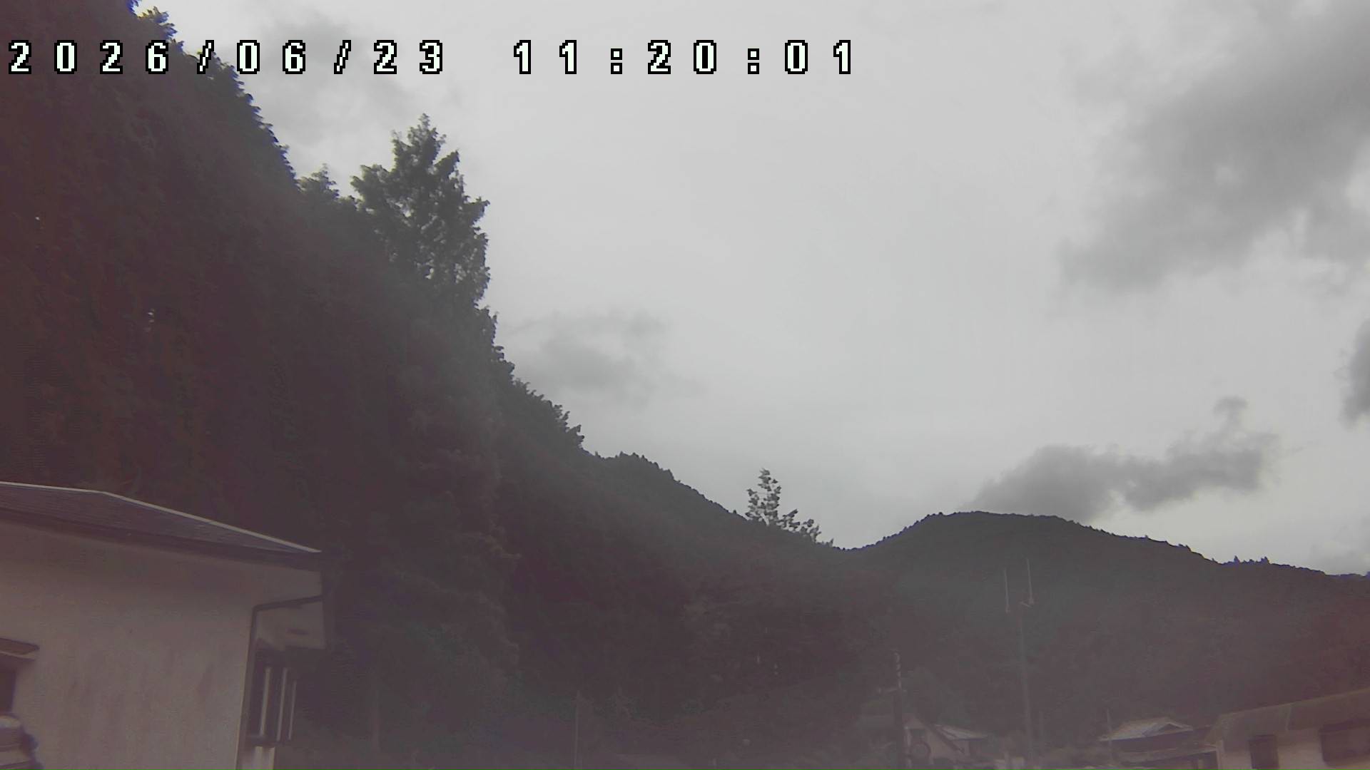 2026年6月23日 11:20ごろの金剛山登山口周辺の空