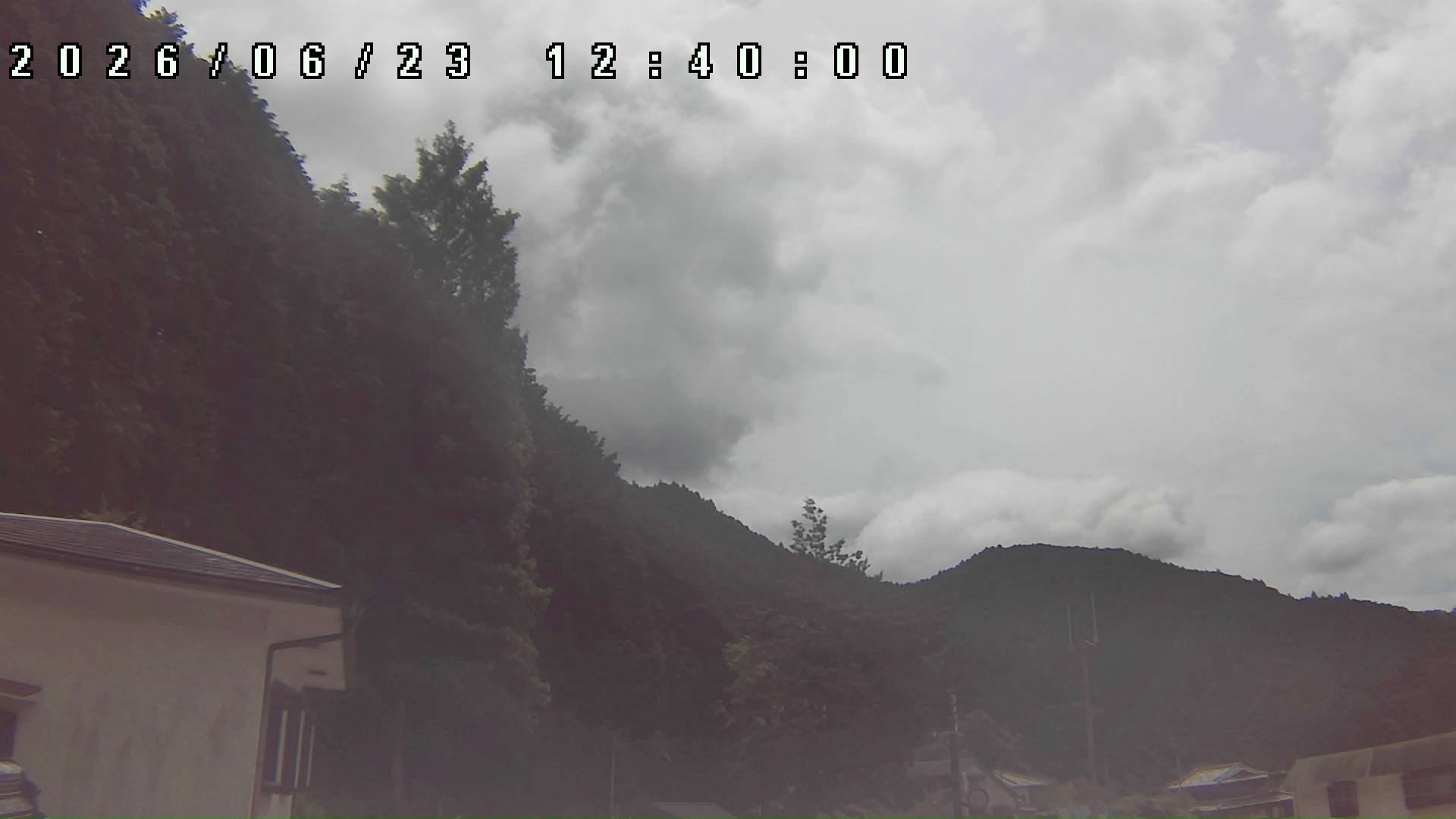 2026年6月23日 12:40ごろの金剛山登山口周辺の空