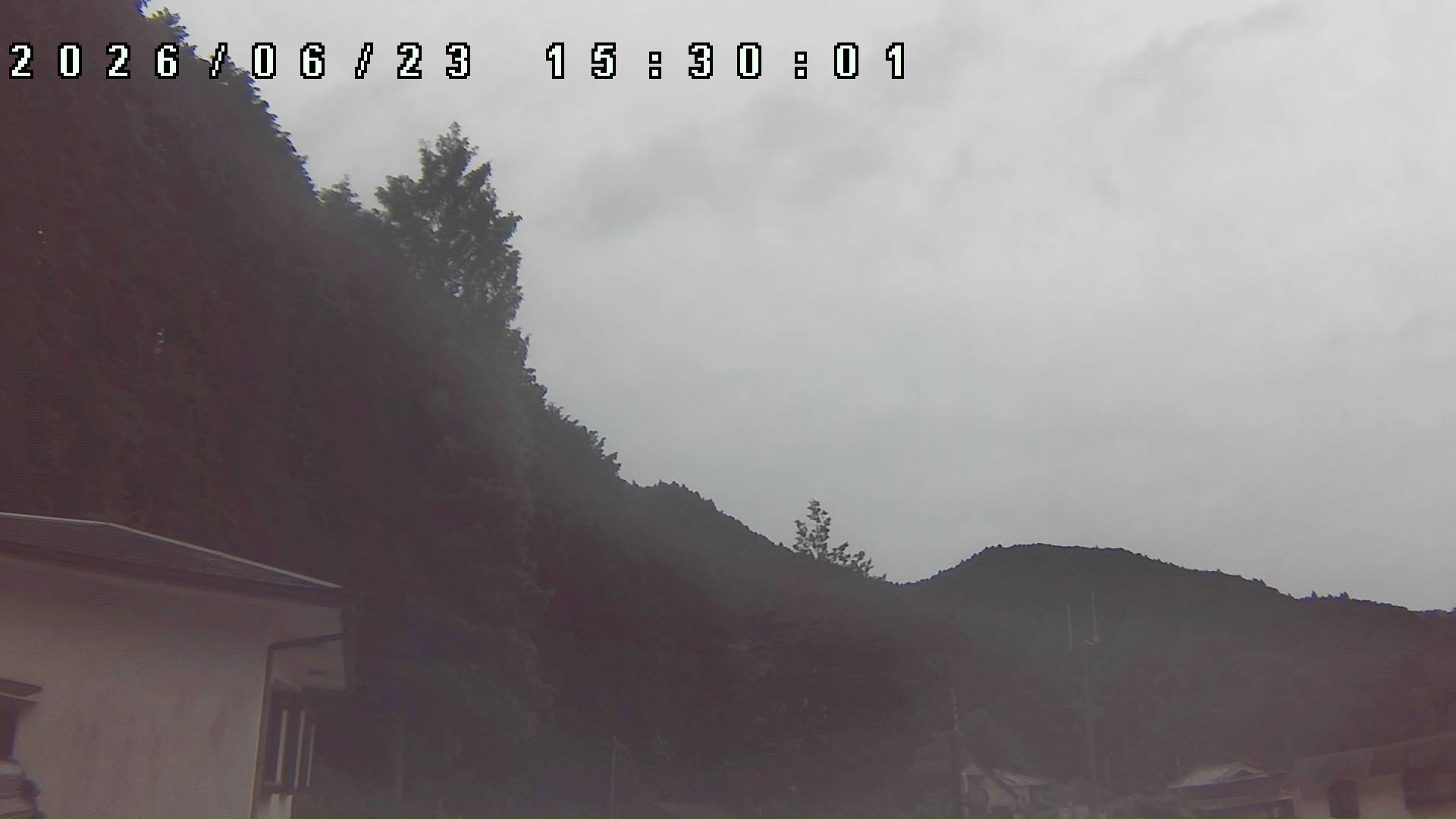 2026年6月23日 15:30ごろの金剛山登山口周辺の空