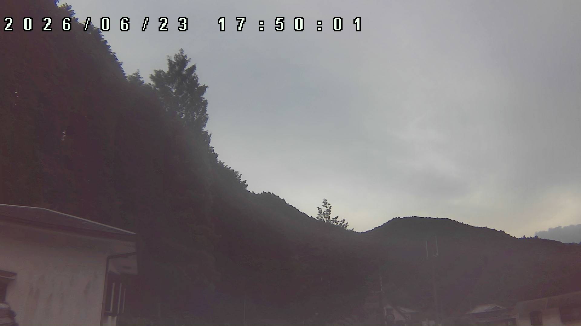 2026年6月23日 17:50ごろの金剛山登山口周辺の空