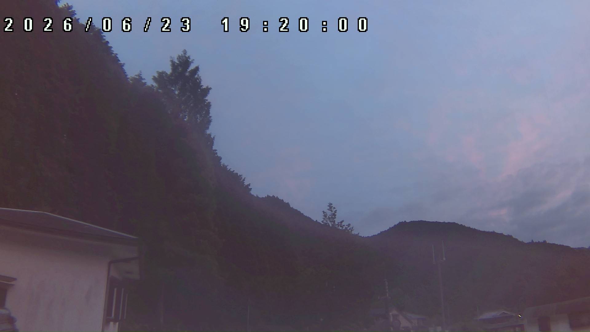 2026年6月23日 19:20ごろの金剛山登山口周辺の空
