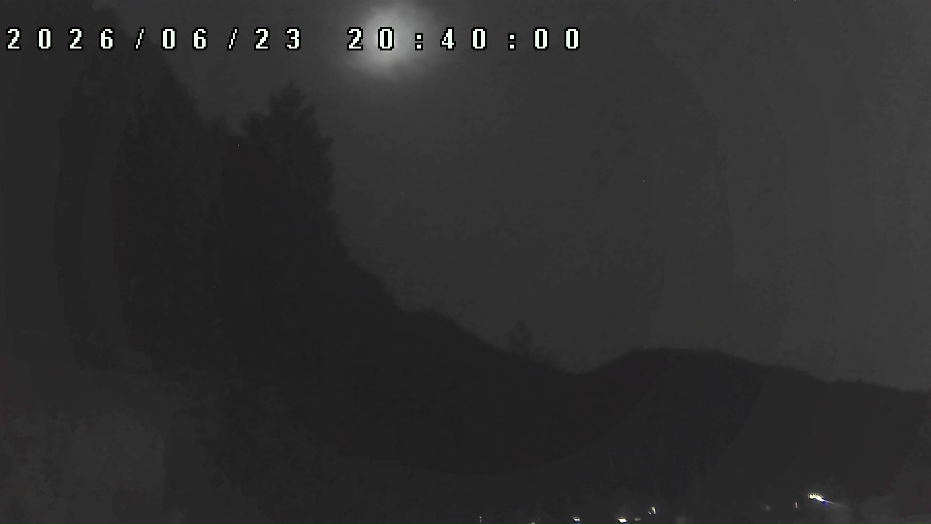 2026年6月23日 20:40ごろの金剛山登山口周辺の空