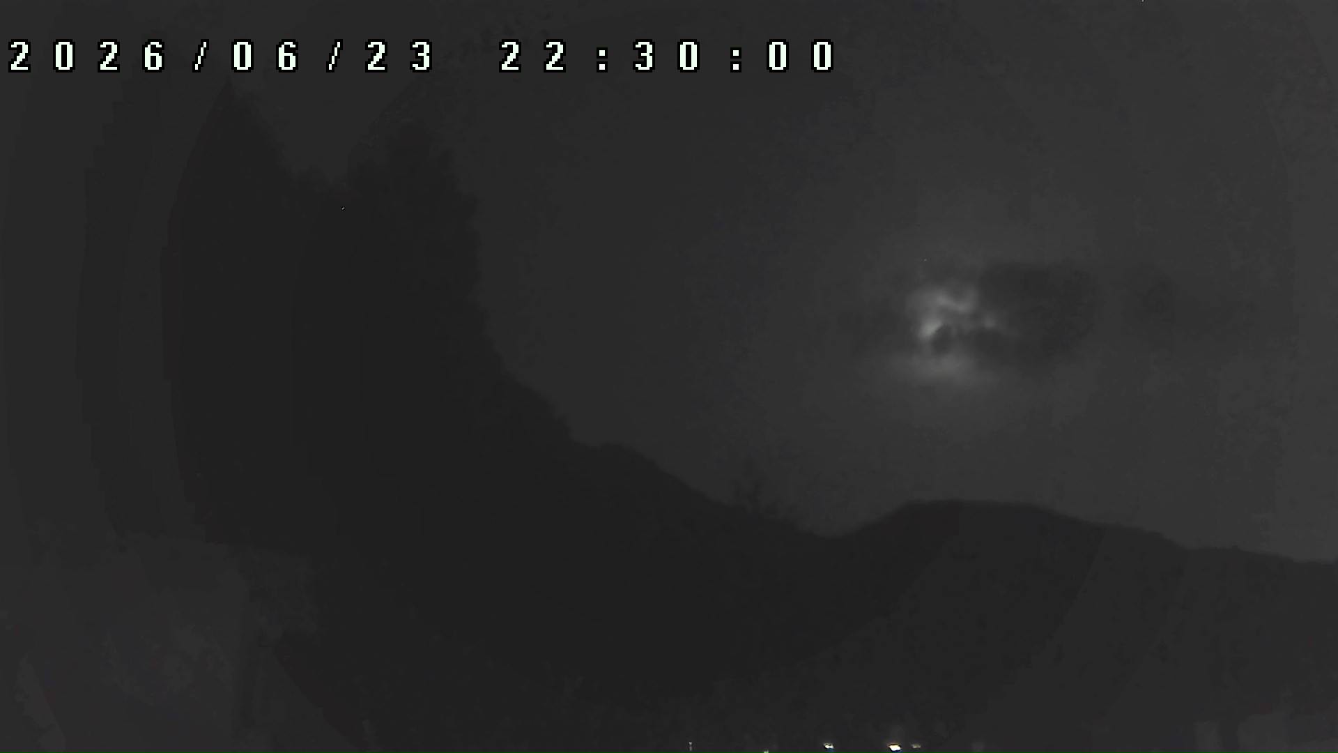 2026年6月23日 22:30ごろの金剛山登山口周辺の空