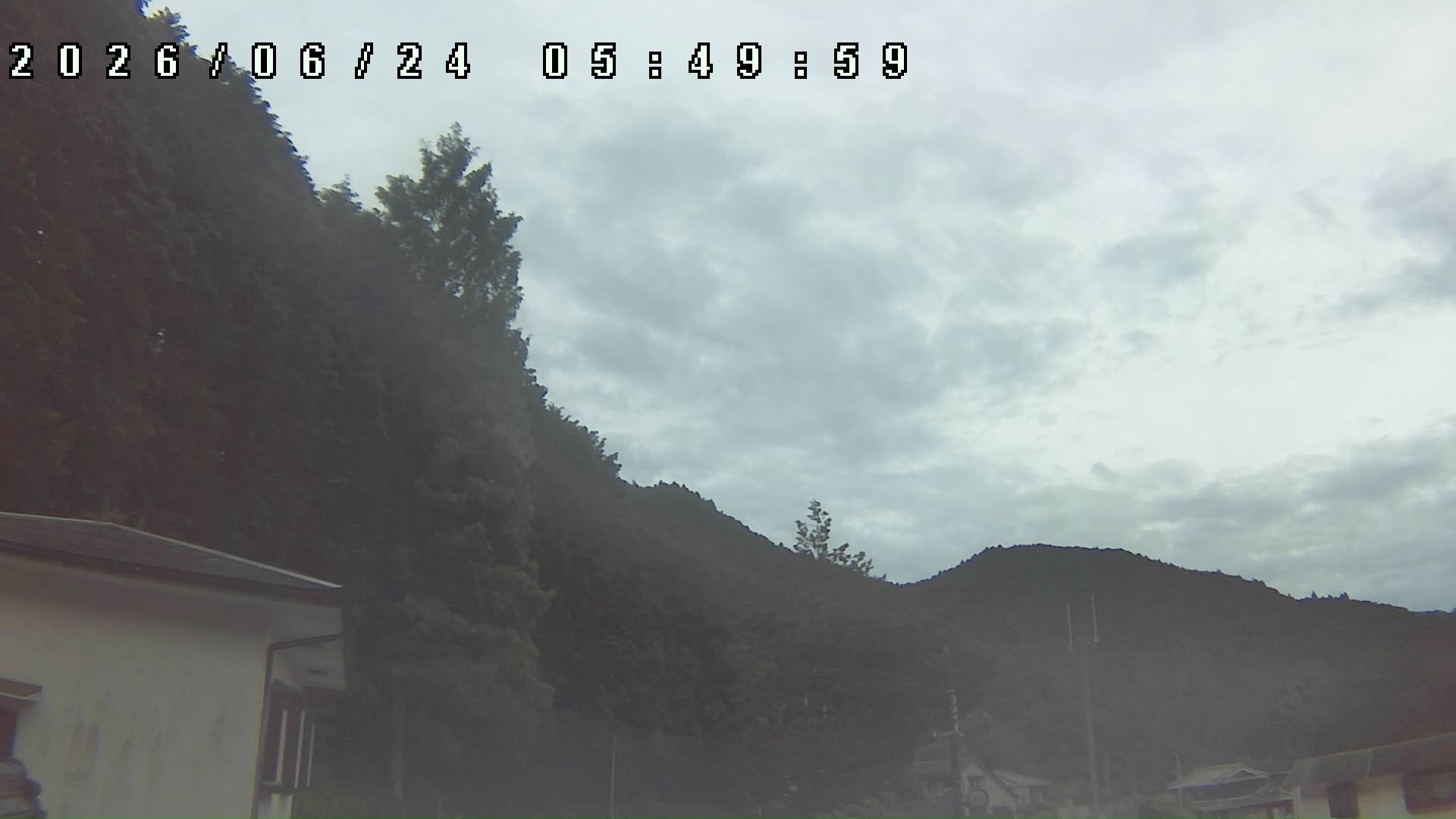 2026年6月24日 05:50ごろの金剛山登山口周辺の空