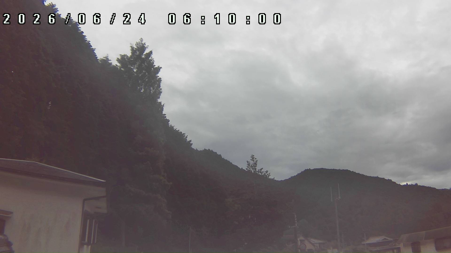 2026年6月24日 06:10ごろの金剛山登山口周辺の空