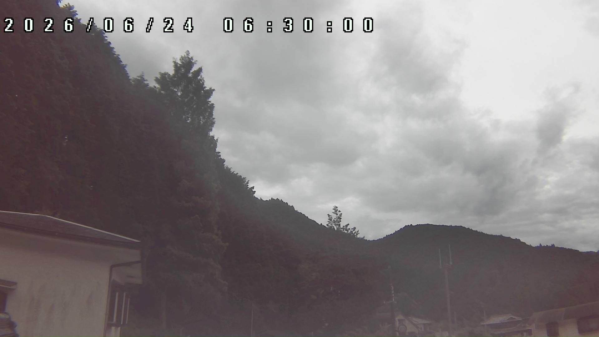 2026年6月24日 06:30ごろの金剛山登山口周辺の空