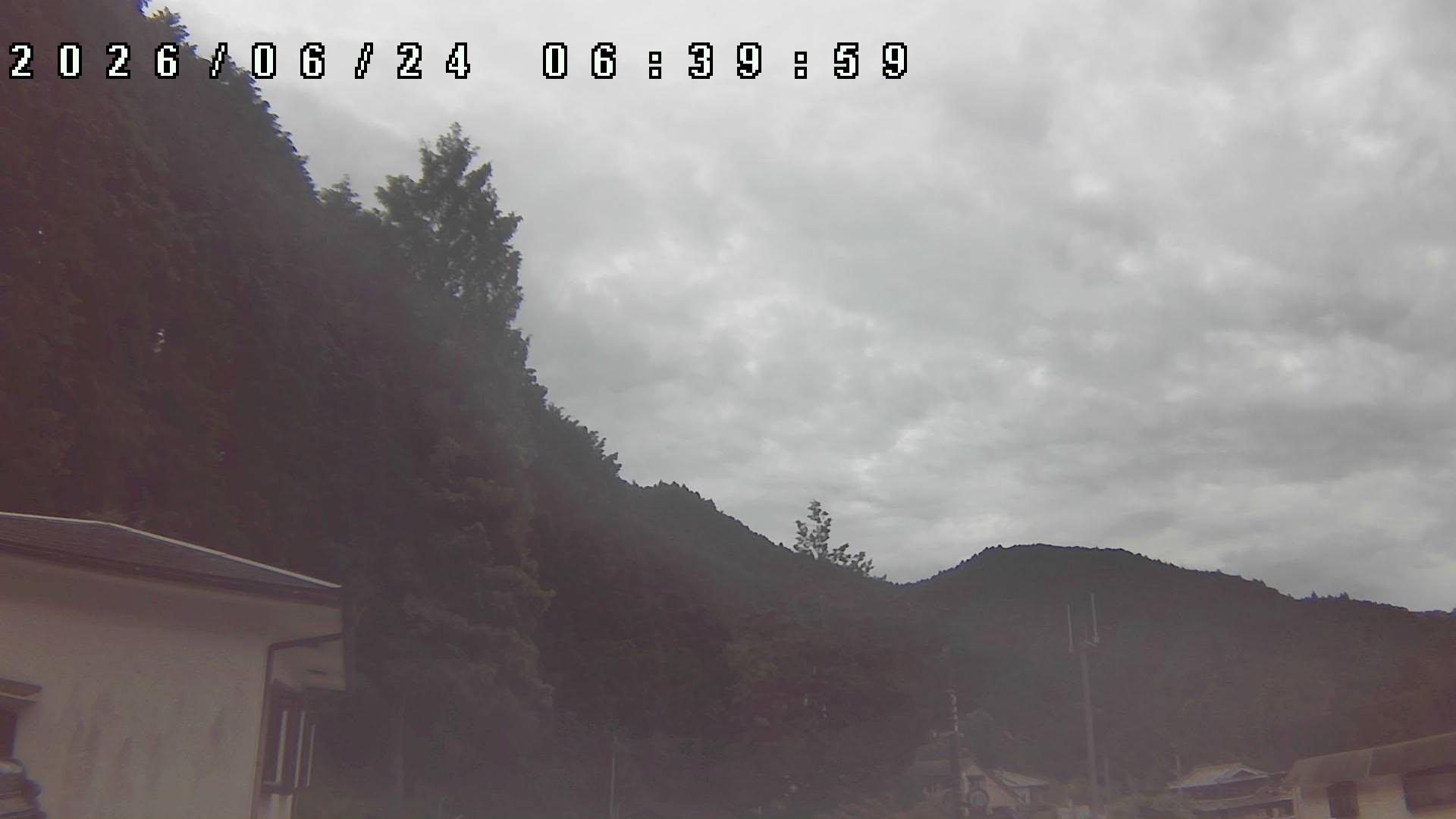 2026年6月24日 06:40ごろの金剛山登山口周辺の空