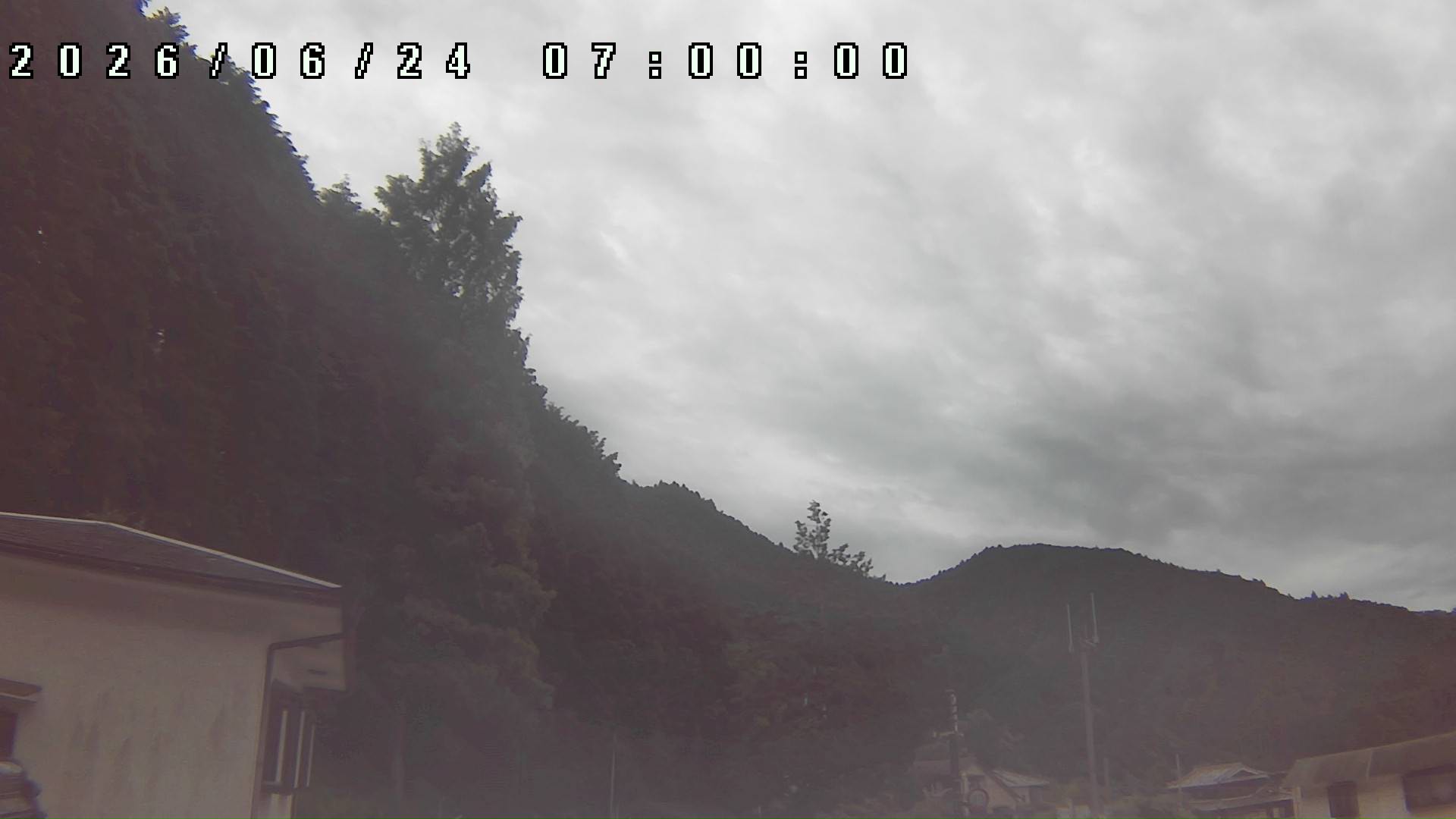 2026年6月24日 07:00ごろの金剛山登山口周辺の空